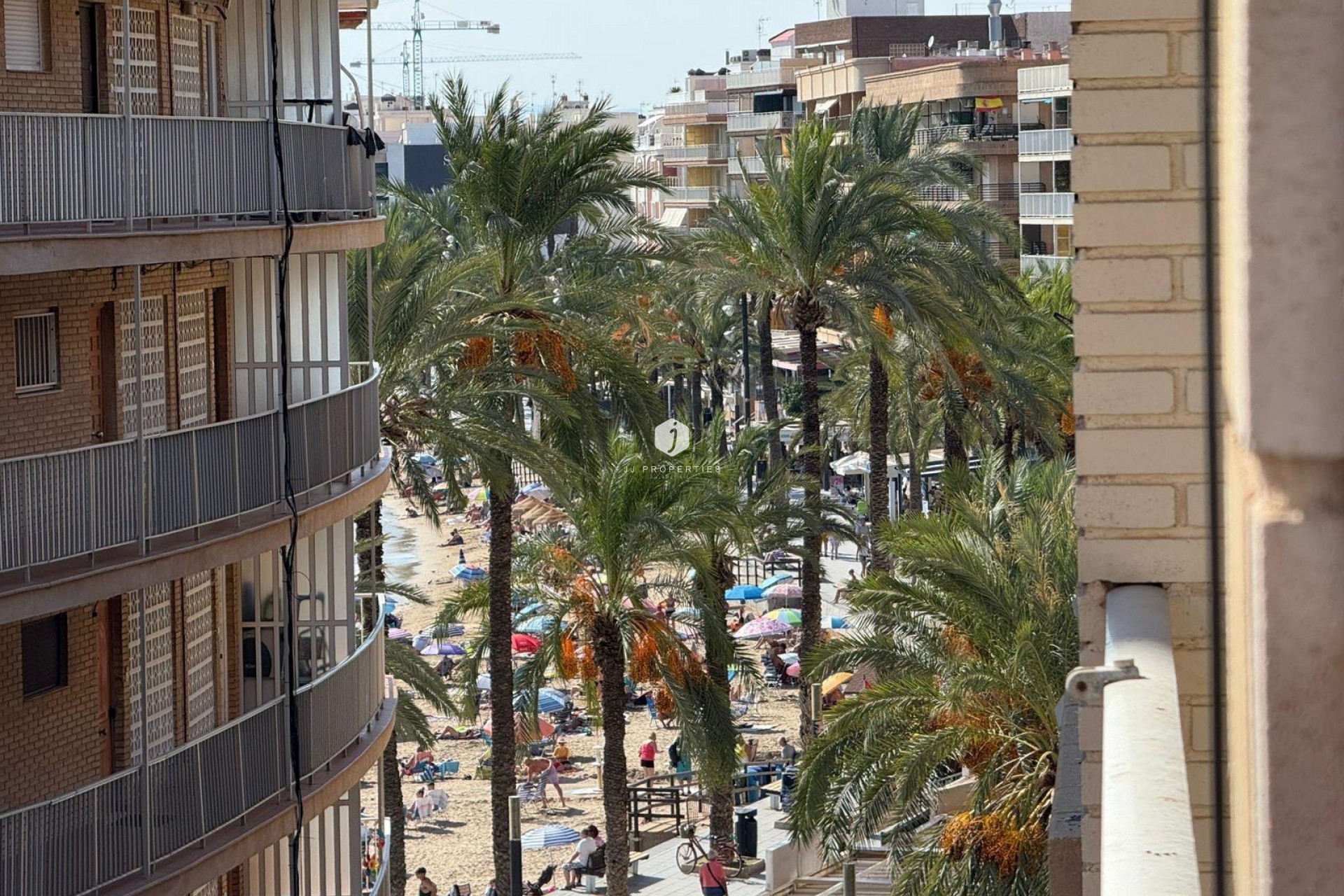 Z drugiej ręki - Mieszkanie w bloku -
Torrevieja - Playa del Cura
