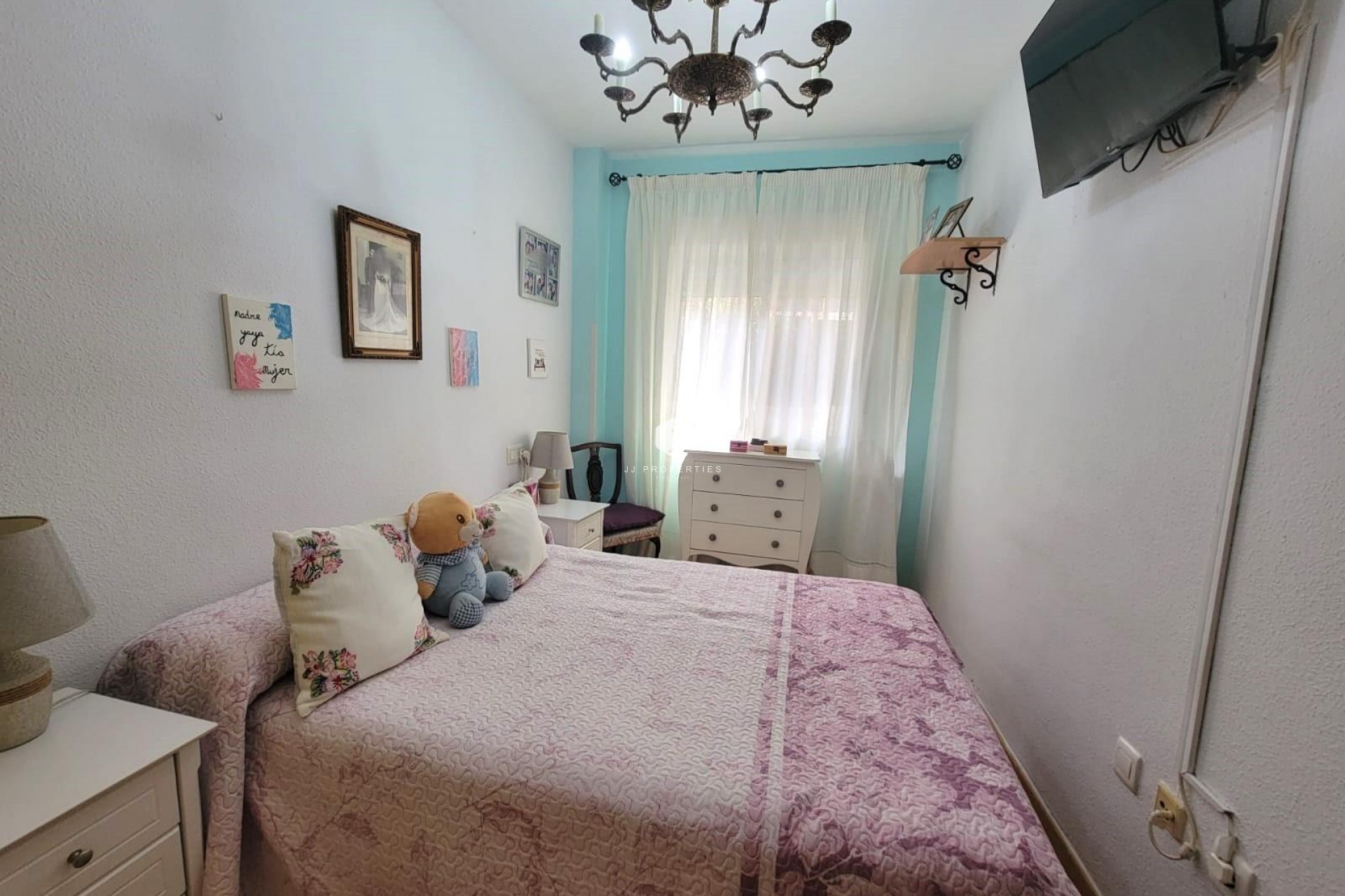 Z drugiej ręki - Mieszkanie w bloku -
Torrevieja - Playa del Cura