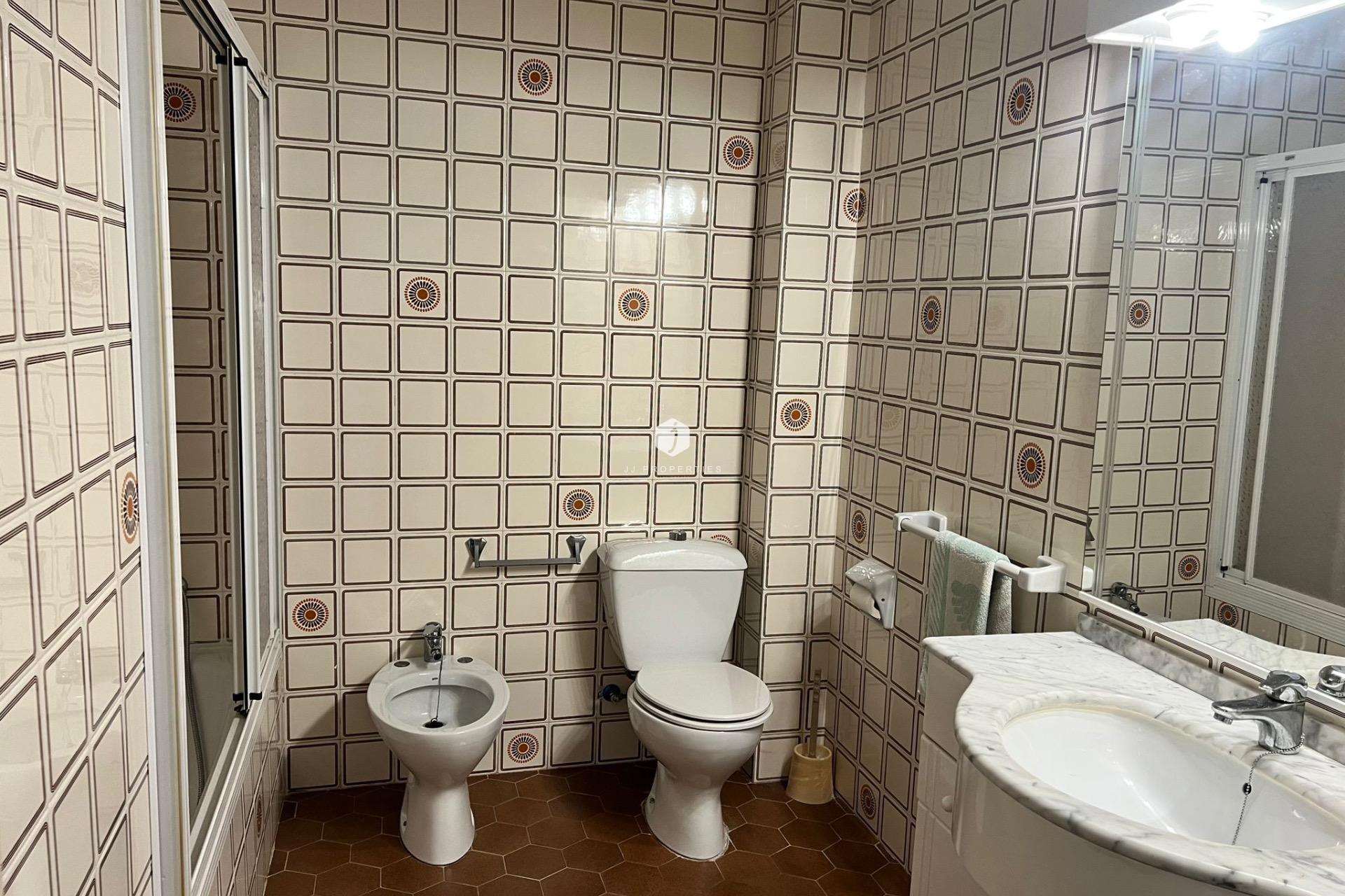 Z drugiej ręki - Mieszkanie w bloku -
Torrevieja - Playa del Cura