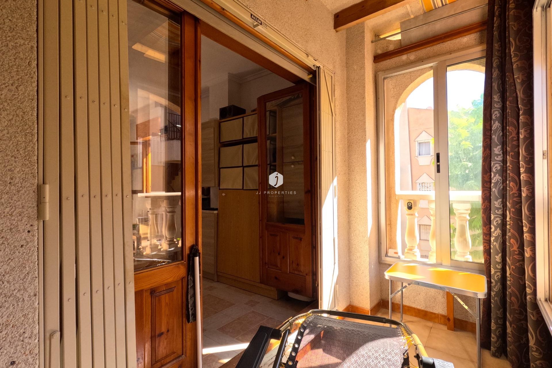 Z drugiej ręki - Mieszkanie w bloku -
Torrevieja - Playa del Cura