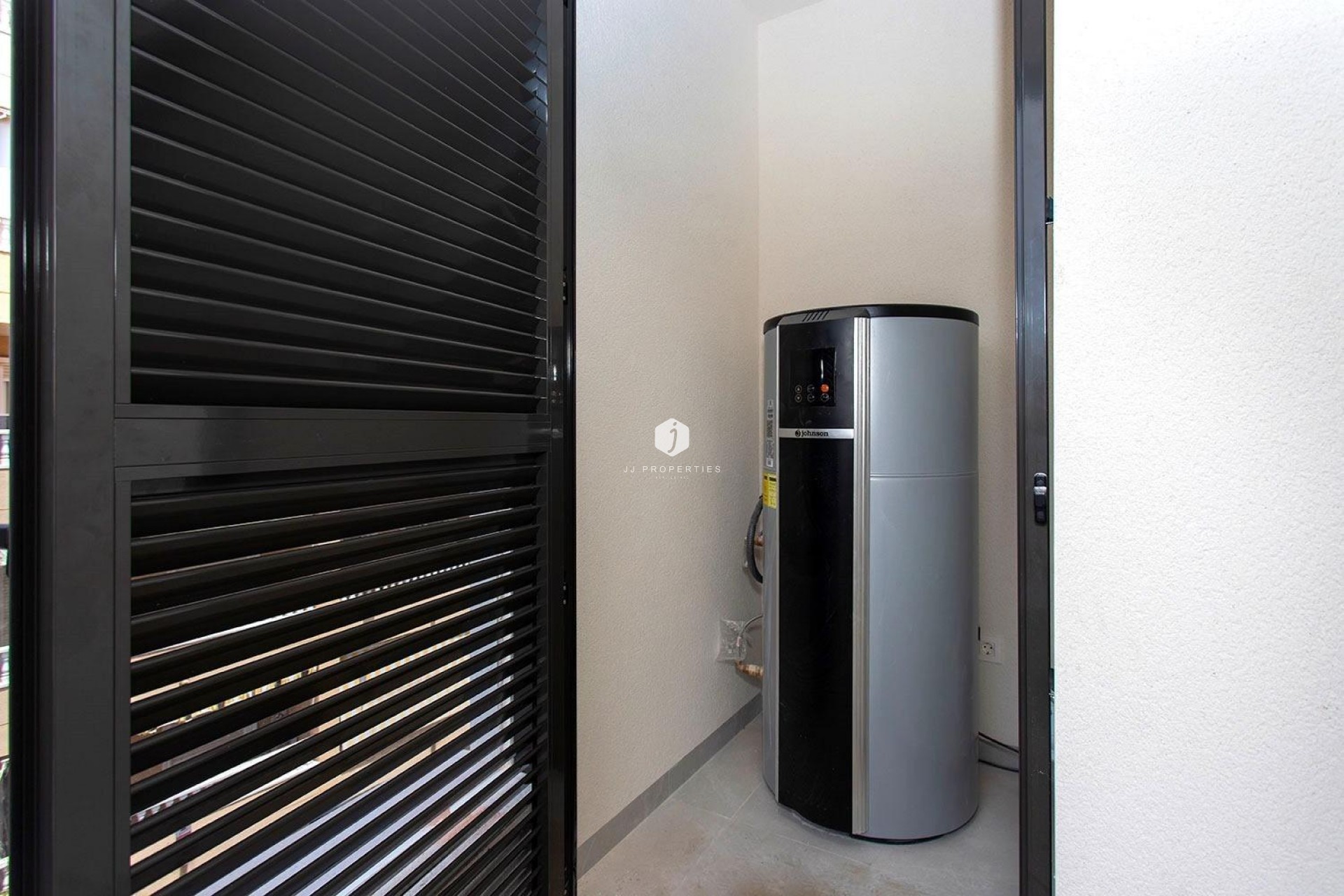 Z drugiej ręki - Mieszkanie w bloku -
Torrevieja - Playa del Cura