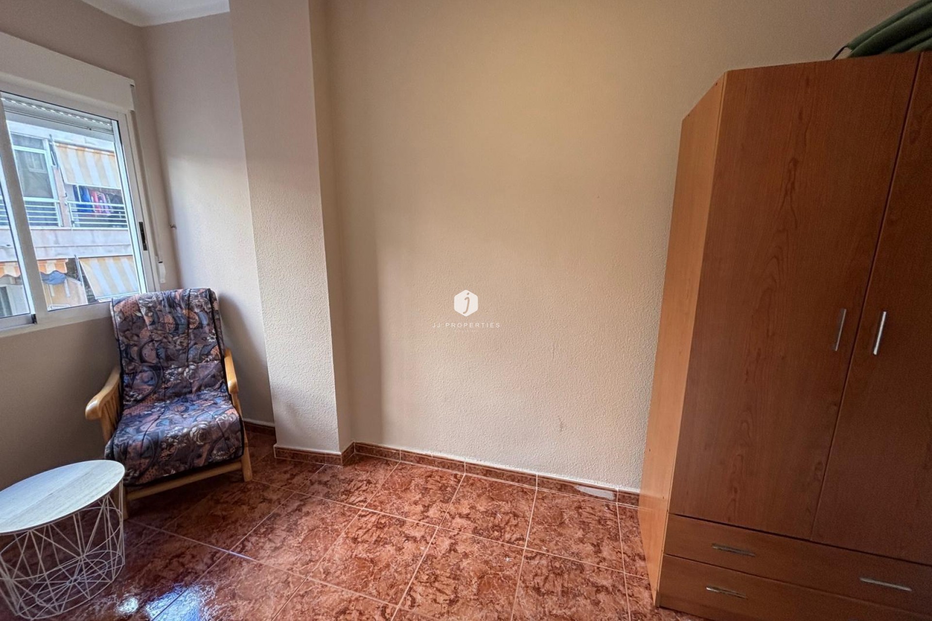 Z drugiej ręki - Mieszkanie w bloku -
Torrevieja - Playa del Cura