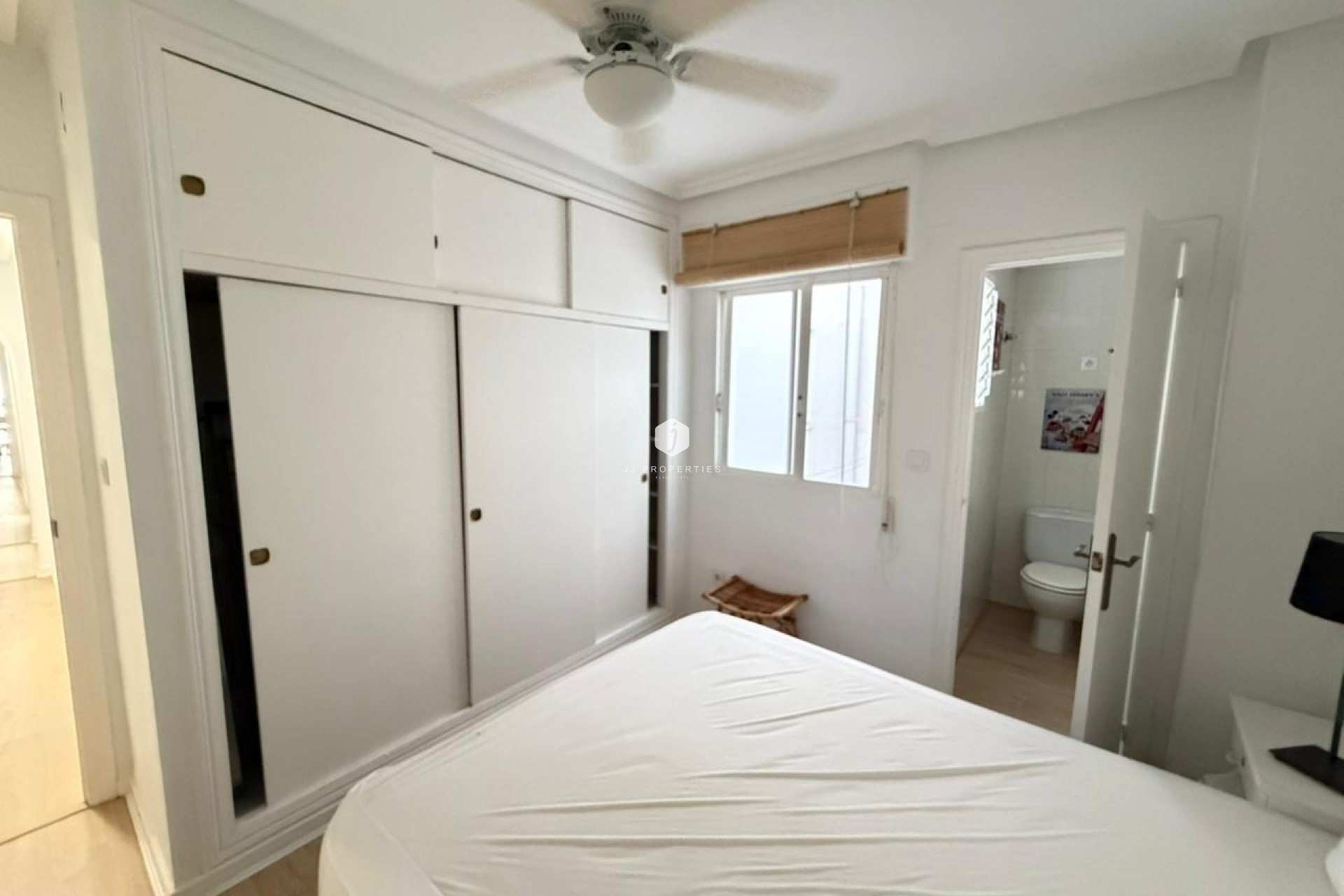 Z drugiej ręki - Mieszkanie w bloku -
Torrevieja - Playa del Cura