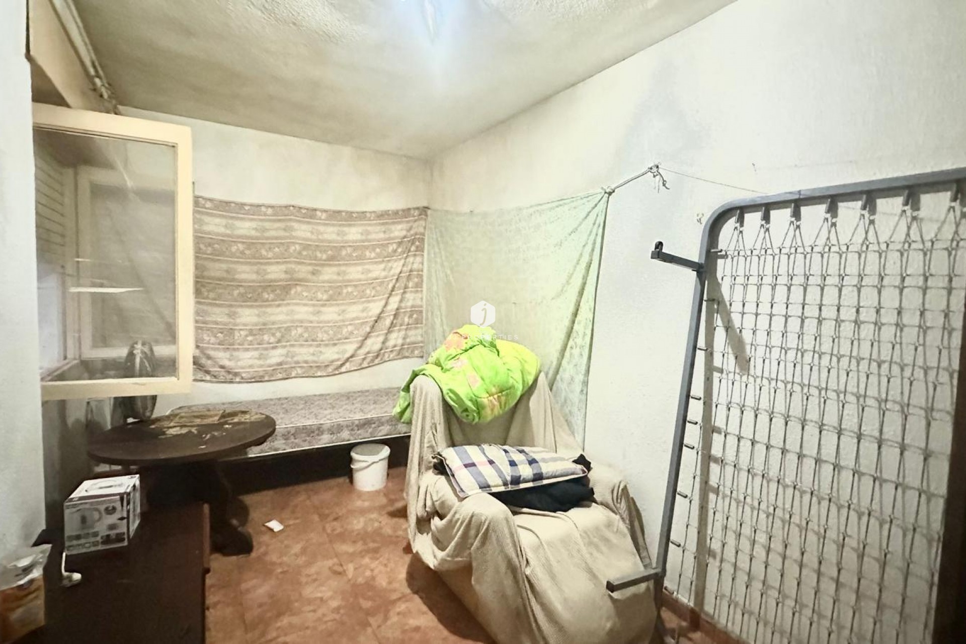 Z drugiej ręki - Mieszkanie w bloku -
Torrevieja - Playa del Cura