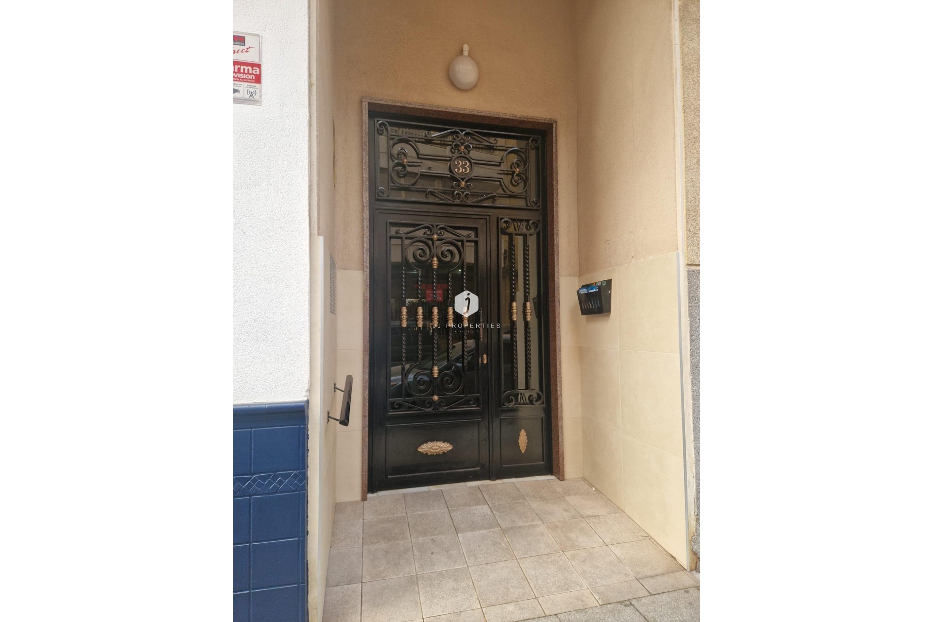 Z drugiej ręki - Mieszkanie w bloku -
Torrevieja - Playa del Cura