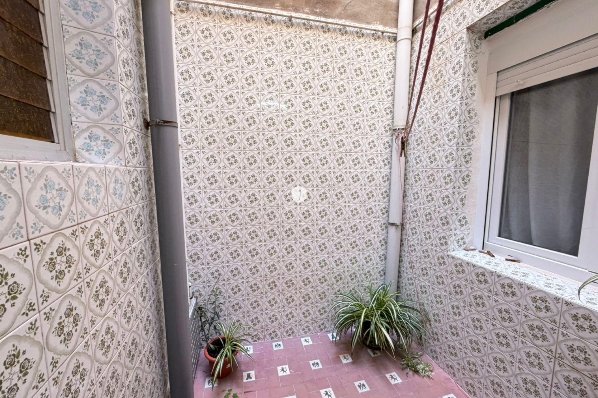 Z drugiej ręki - Mieszkanie w bloku -
Torrevieja - Playa del Cura