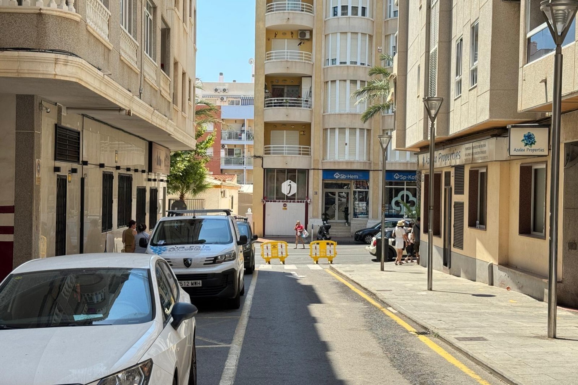 Z drugiej ręki - Mieszkanie w bloku -
Torrevieja - Playa del Cura