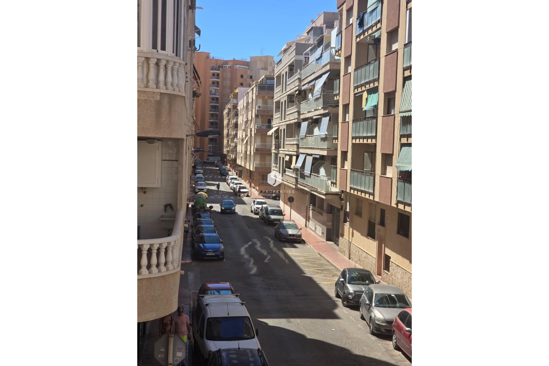 Z drugiej ręki - Mieszkanie w bloku -
Torrevieja - Playa del Cura
