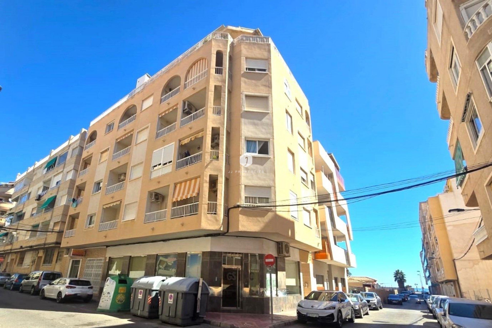 Z drugiej ręki - Mieszkanie w bloku -
Torrevieja - Playa del Cura
