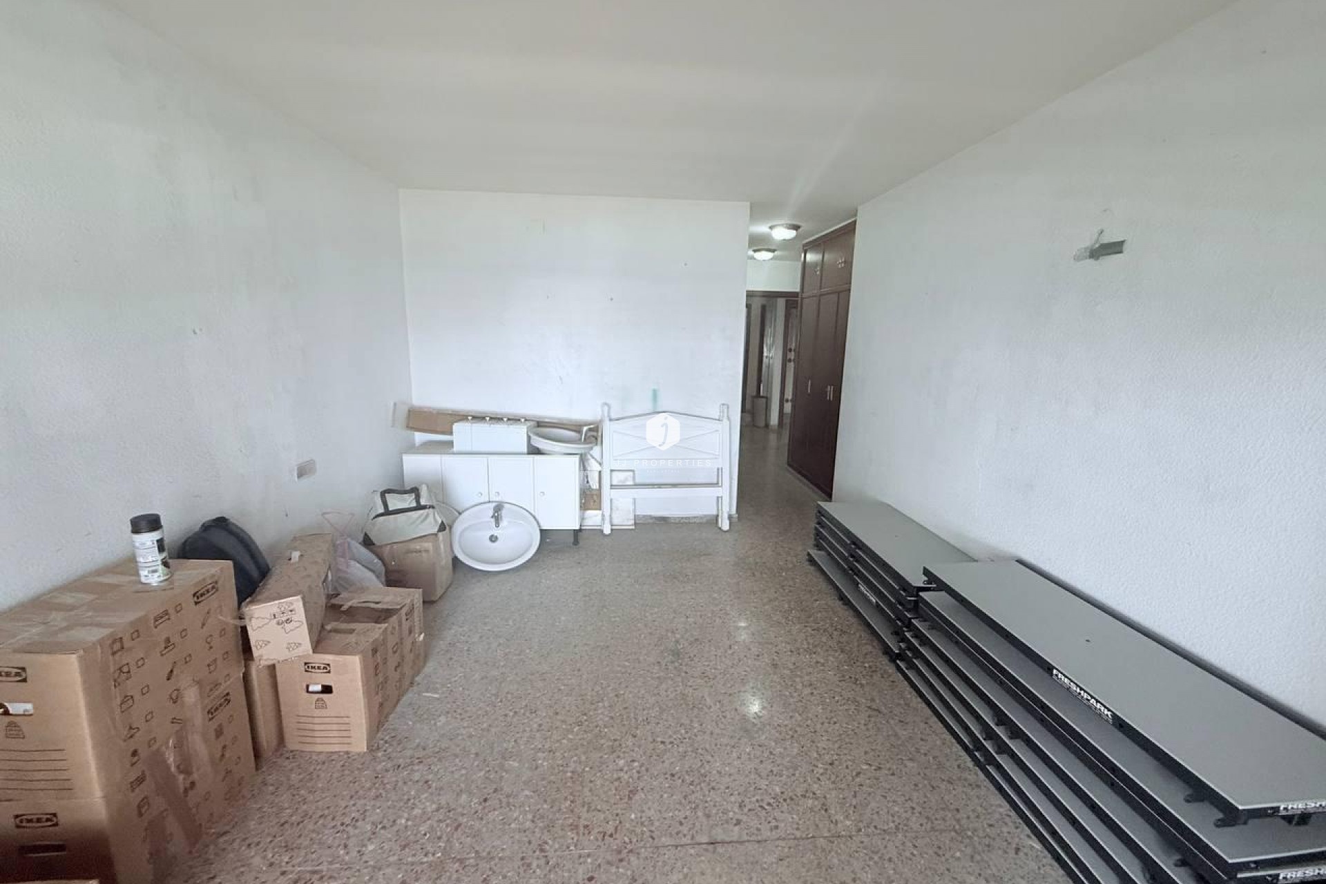 Z drugiej ręki - Mieszkanie w bloku -
Torrevieja - Puerto