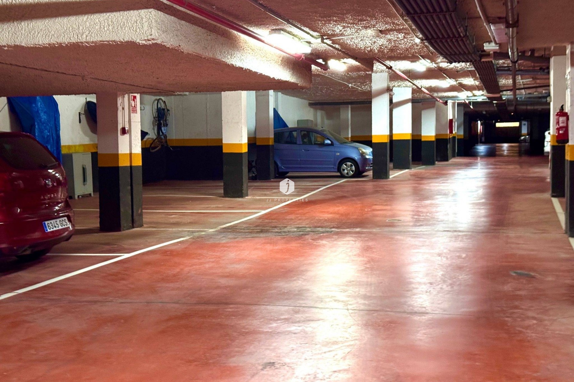 Z drugiej ręki - Mieszkanie w bloku -
Torrevieja - Punta prima