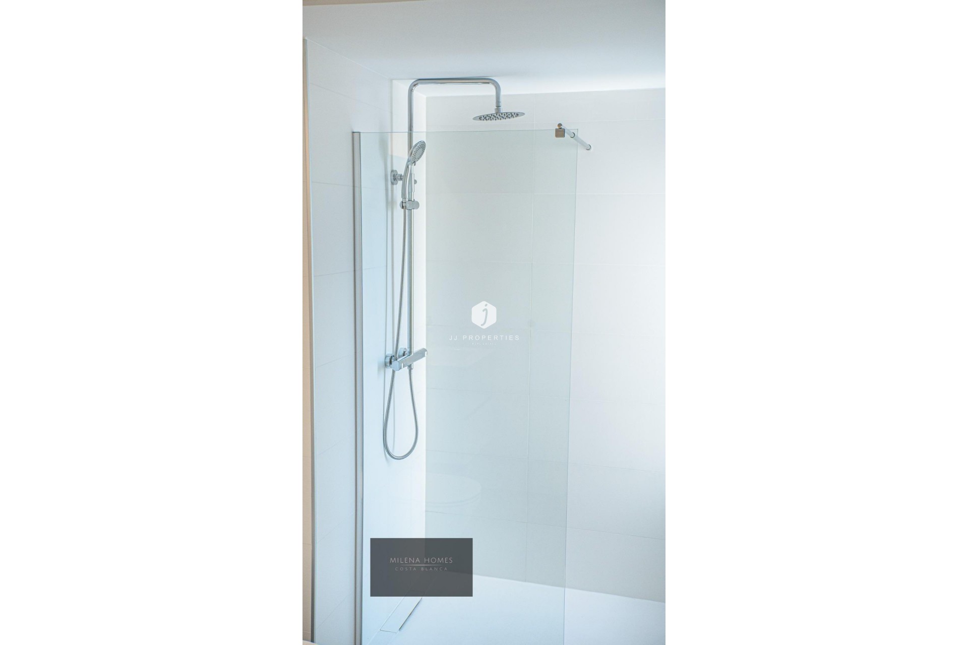 Z drugiej ręki - Mieszkanie w bloku -
Torrevieja - Punta prima