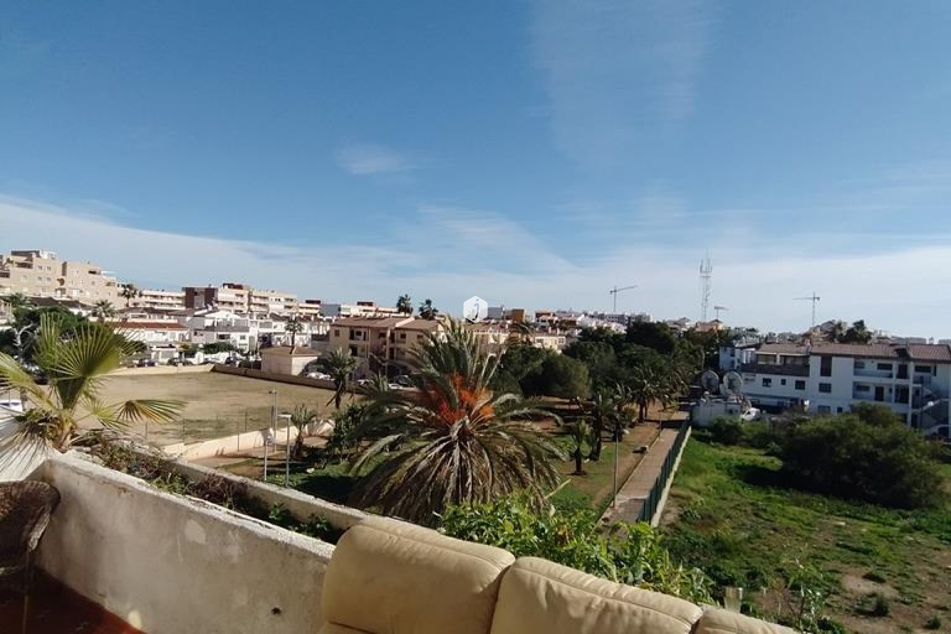 Z drugiej ręki - Mieszkanie w bloku -
Torrevieja - Punta prima