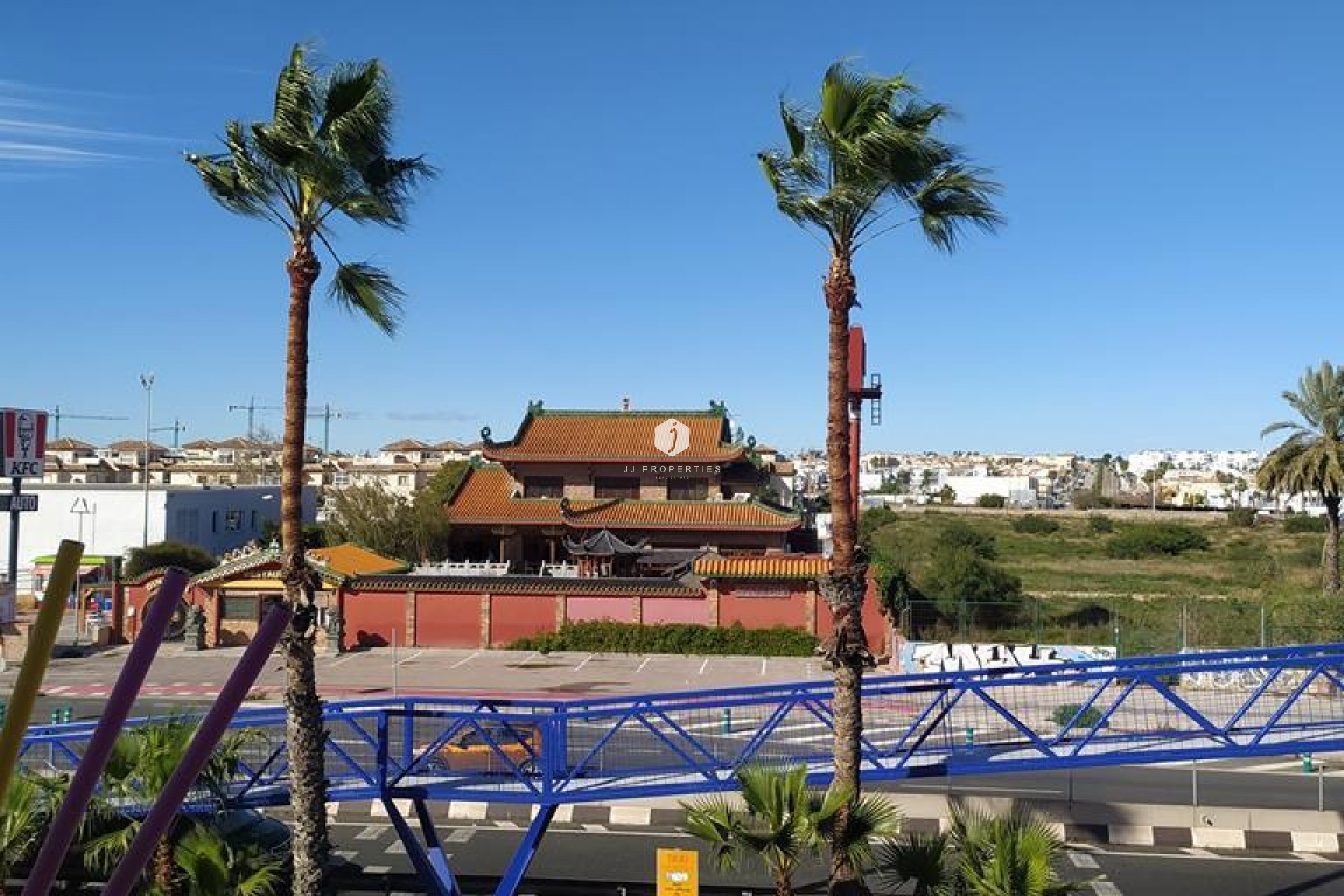 Z drugiej ręki - Mieszkanie w bloku -
Torrevieja - Punta prima