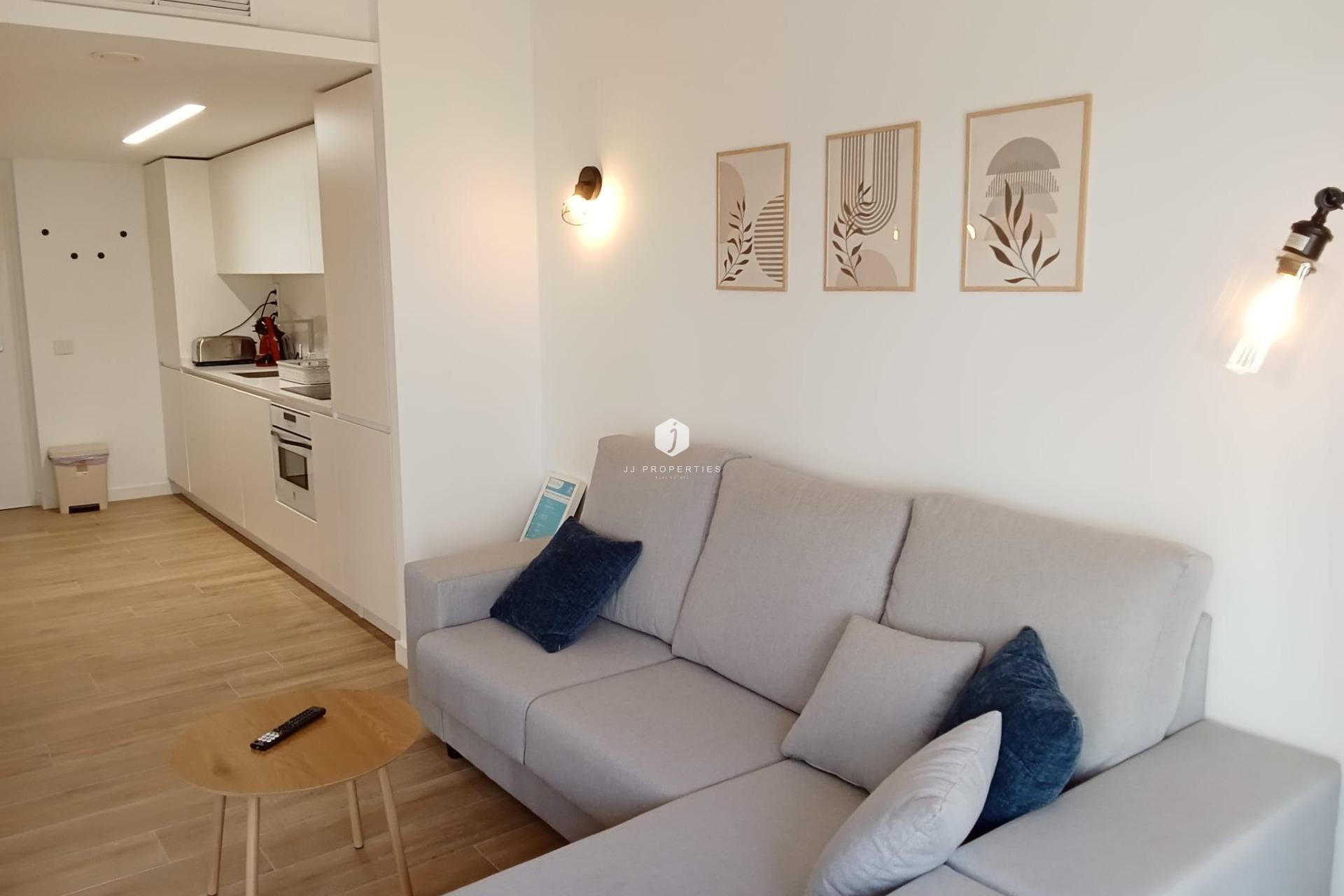 Z drugiej ręki - Mieszkanie w bloku -
Torrevieja - Punta prima