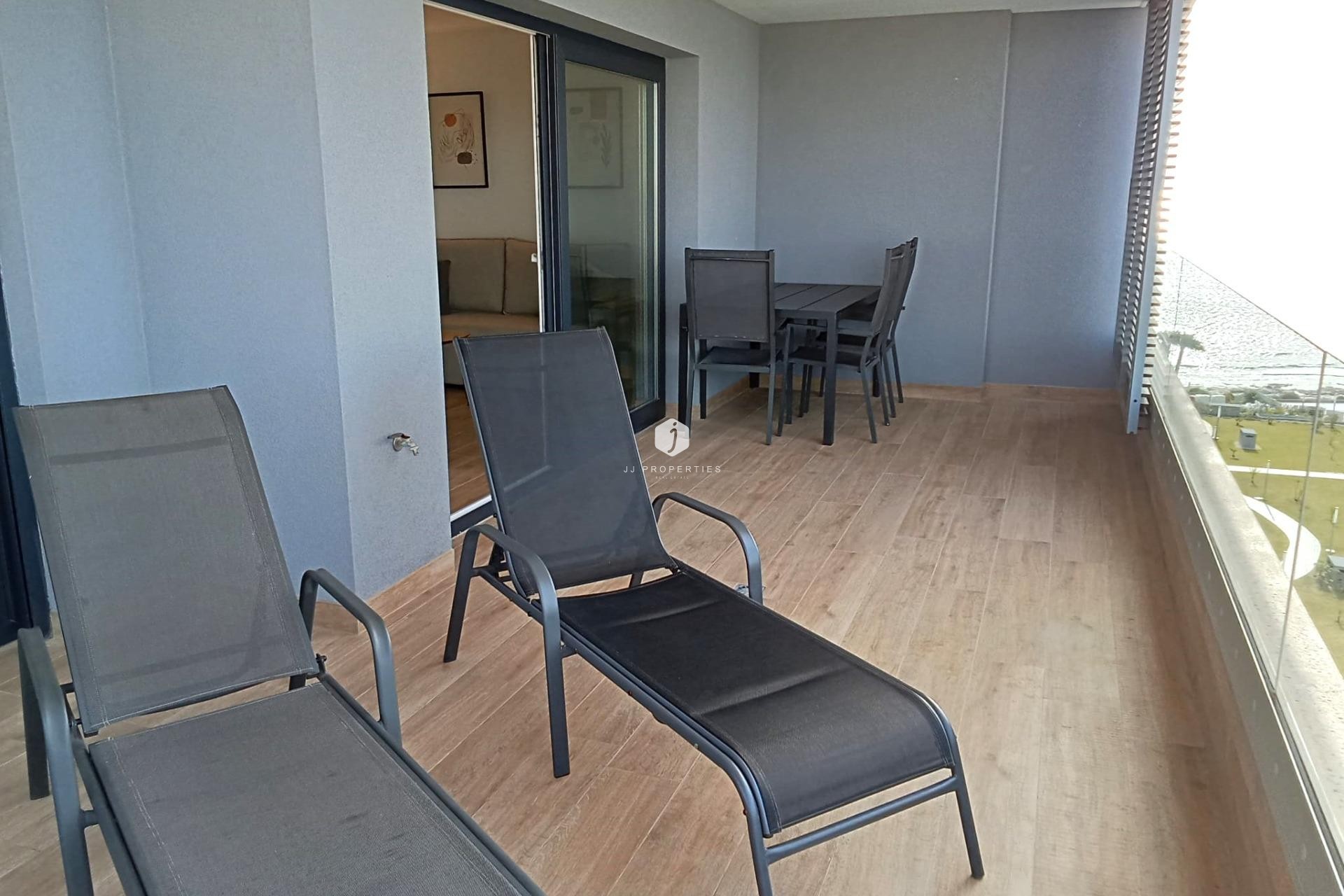 Z drugiej ręki - Mieszkanie w bloku -
Torrevieja - Punta prima