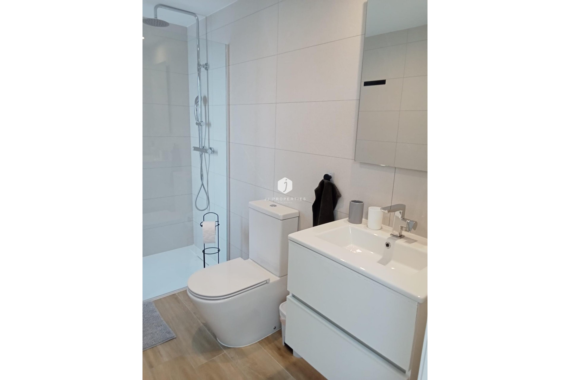 Z drugiej ręki - Mieszkanie w bloku -
Torrevieja - Punta prima