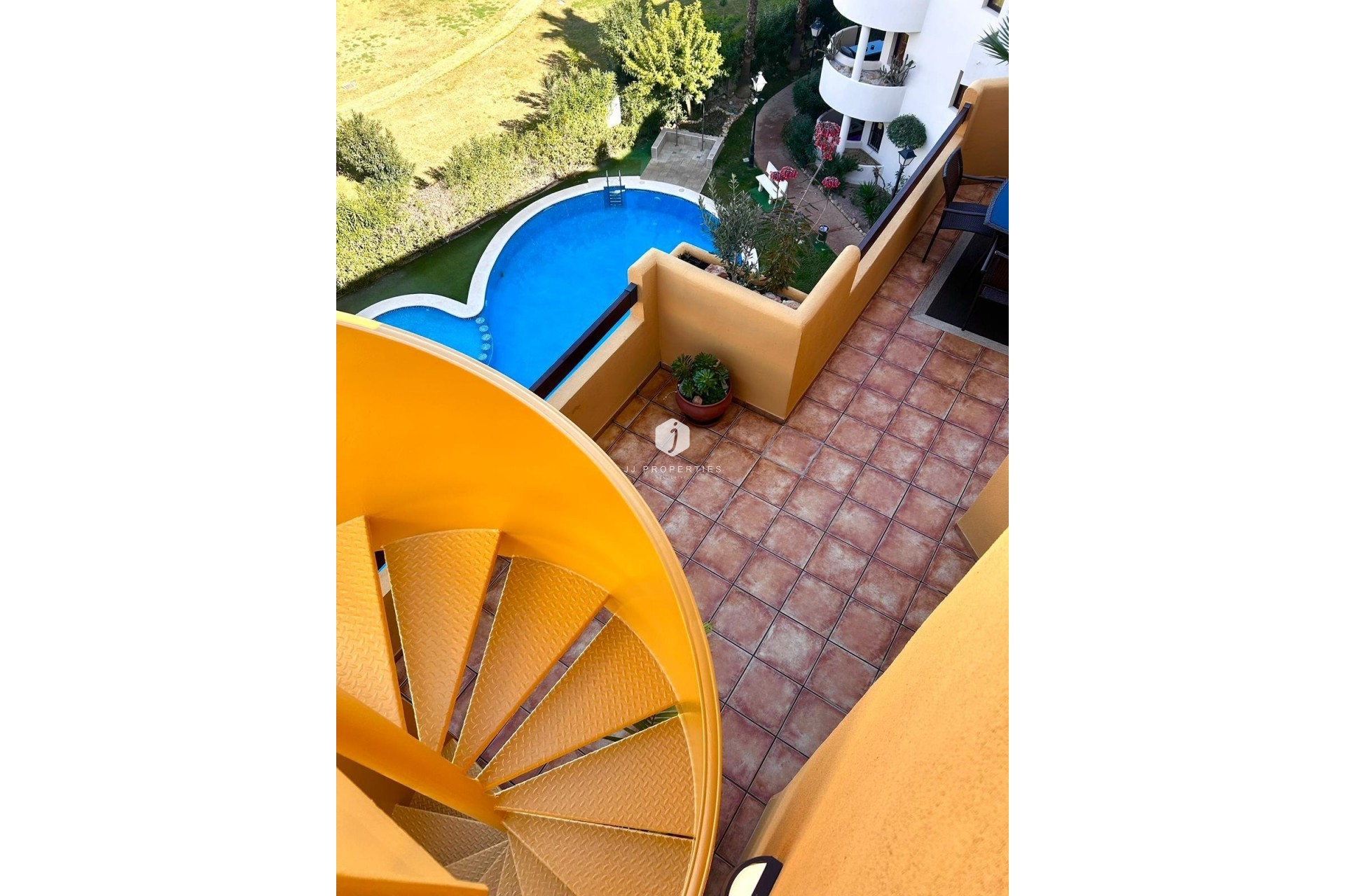 Z drugiej ręki - Mieszkanie w bloku -
Torrevieja - Punta prima