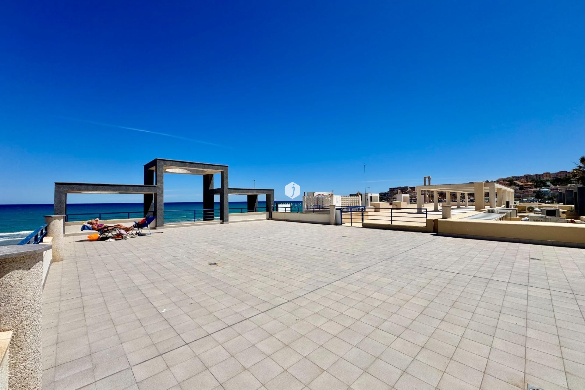 Z drugiej ręki - Mieszkanie w bloku -
Torrevieja - Torre la mata