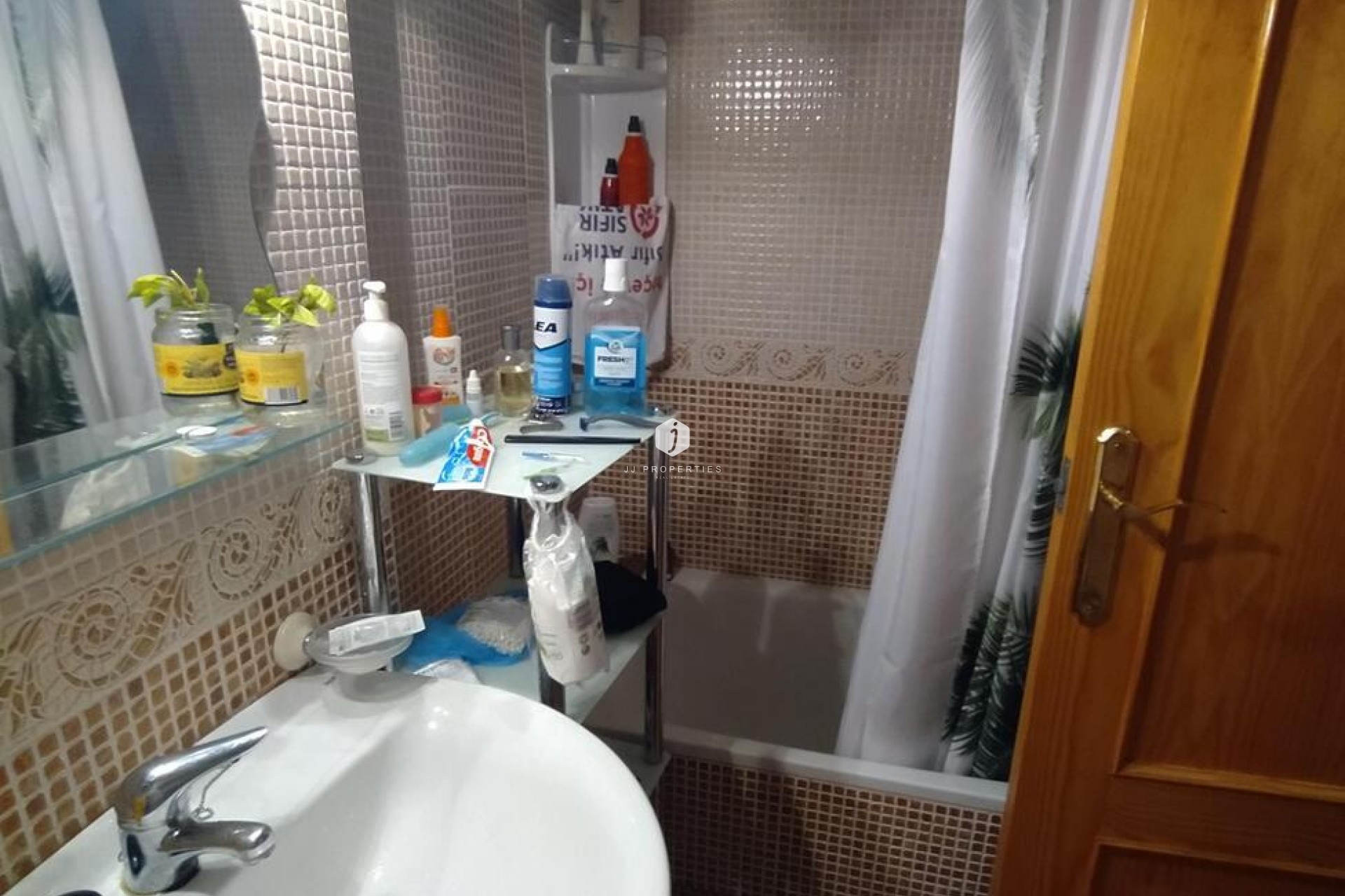 Z drugiej ręki - Mieszkanie w bloku -
Torrevieja