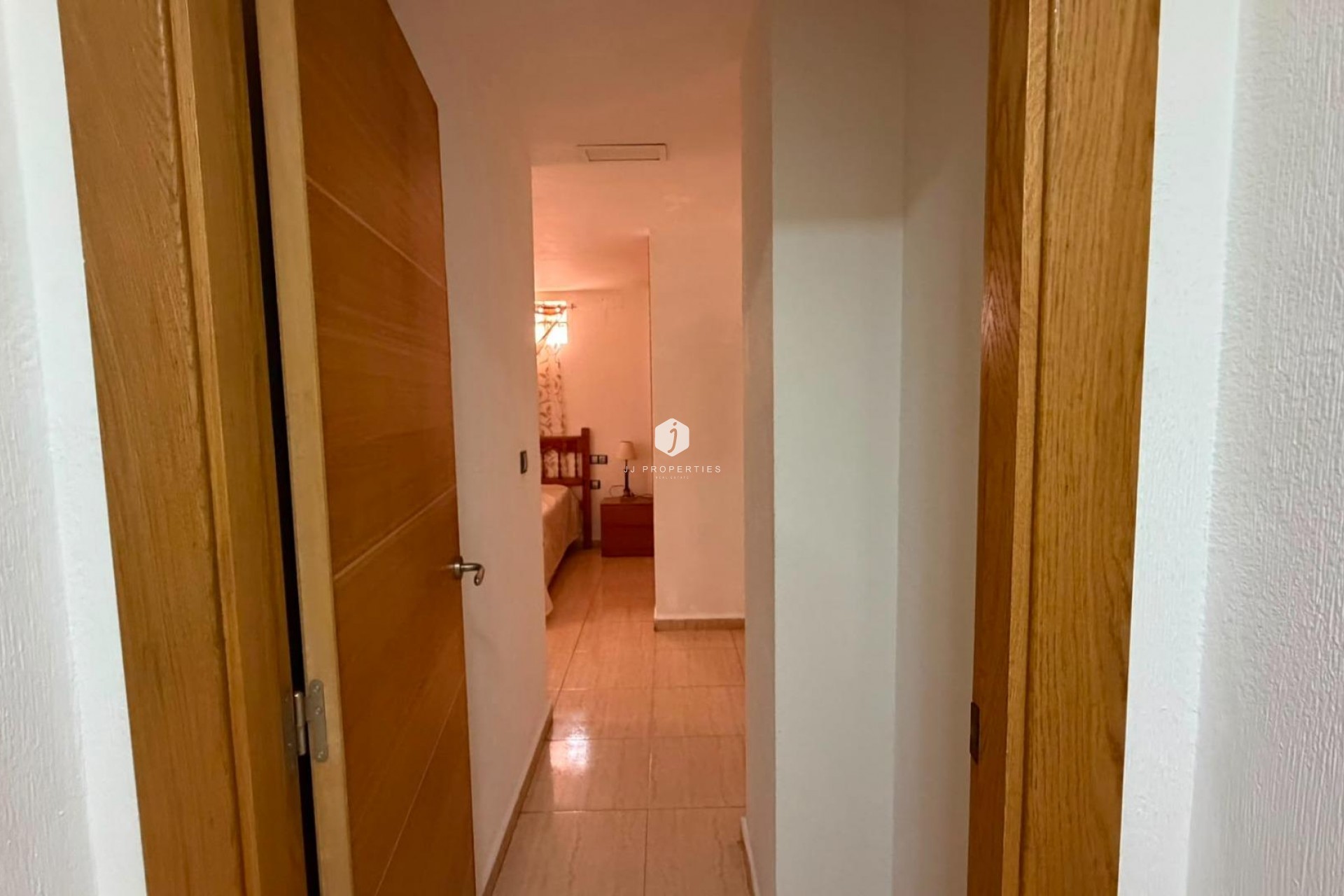 Z drugiej ręki - Mieszkanie w bloku -
Torrevieja