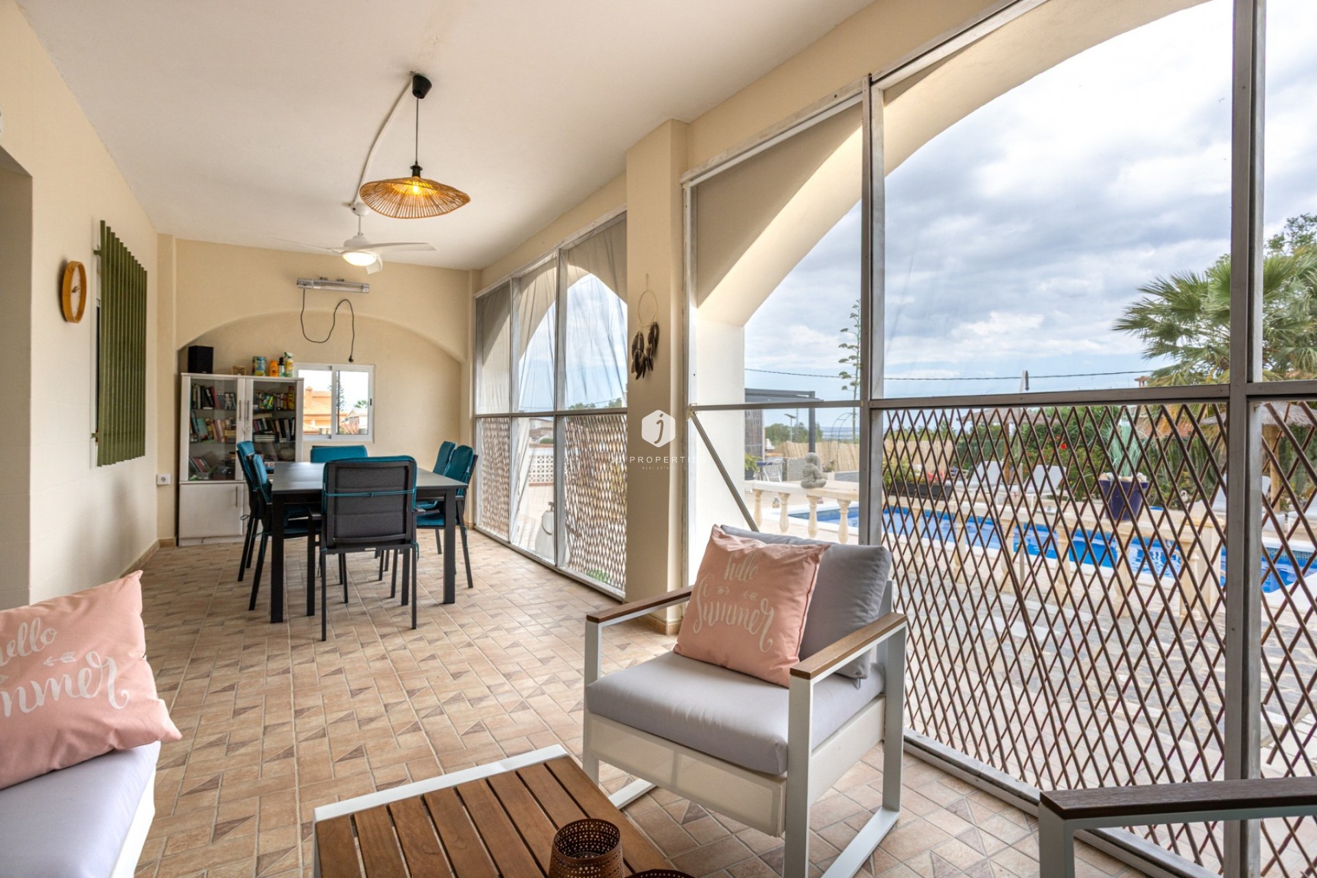 Z drugiej ręki - Nieruchomości wiejskie -
Albatera - Inland