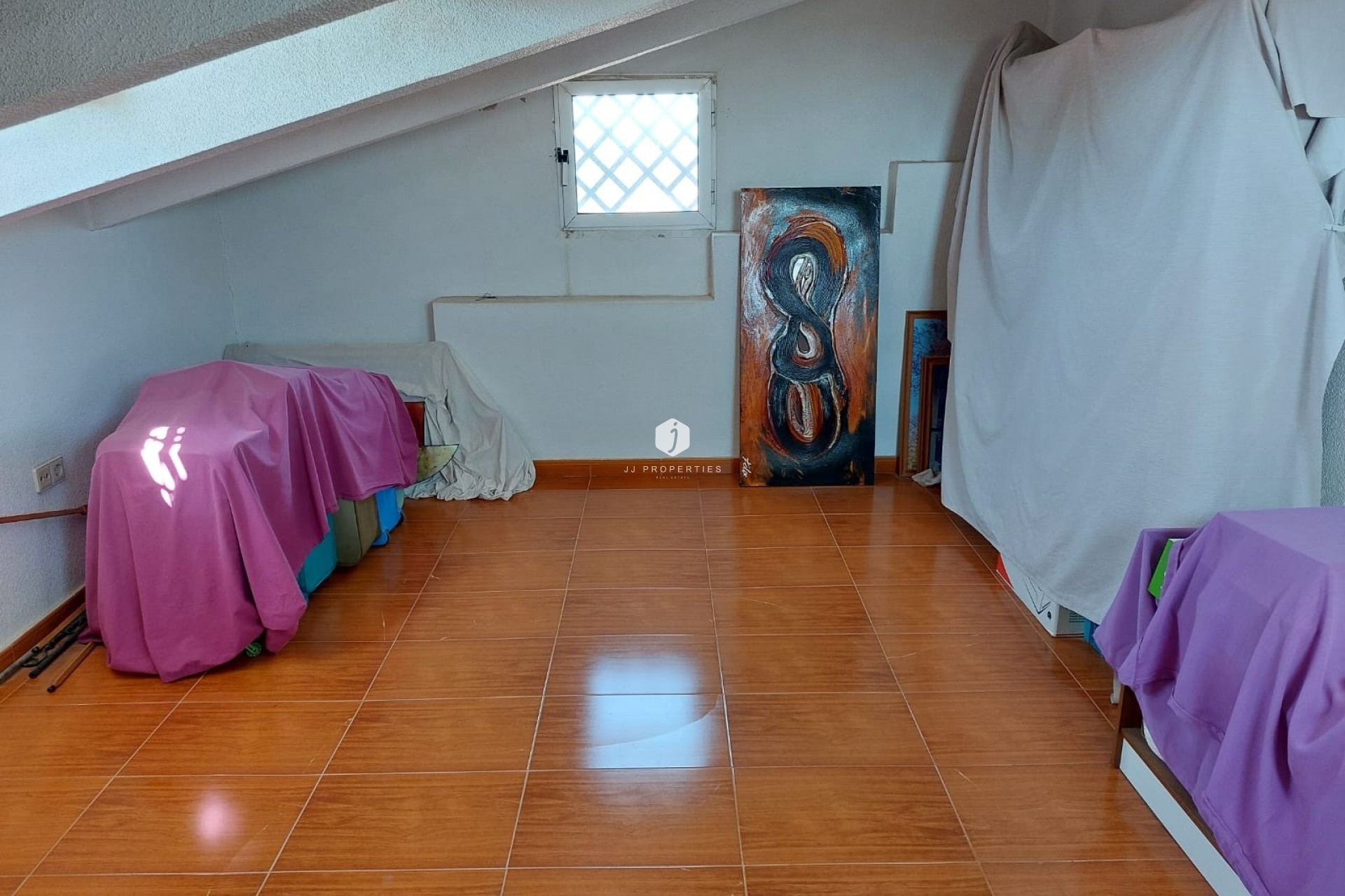 Z drugiej ręki - Nieruchomości wiejskie -
Albatera - Inland