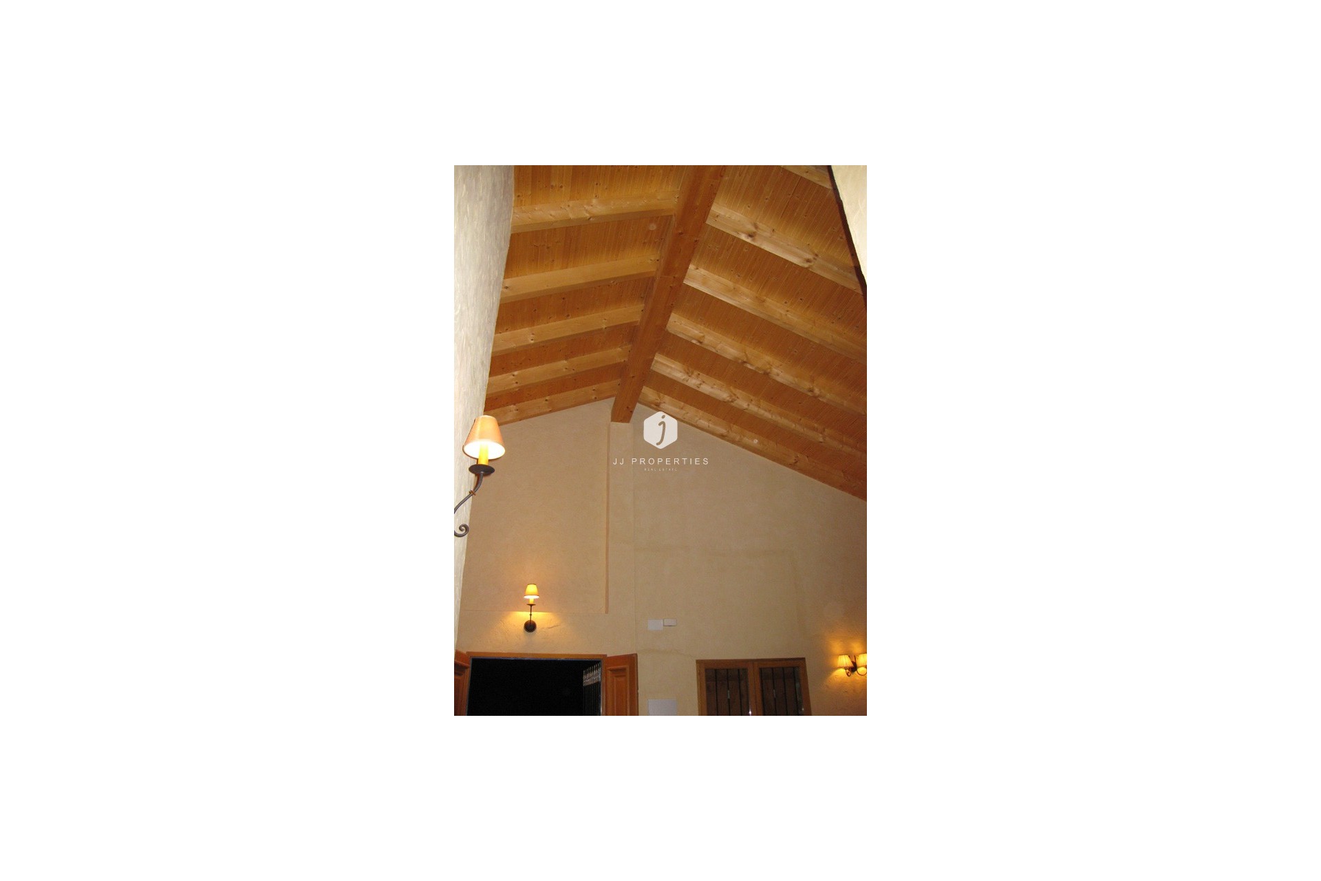 Z drugiej ręki - Nieruchomości wiejskie -
Benferri - Inland