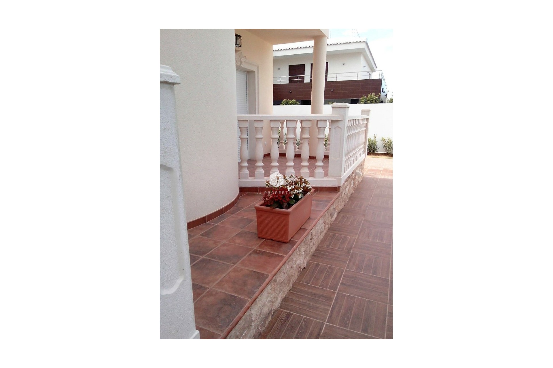 Z drugiej ręki - Szalet -
Cabo Roig - Costa Blanca