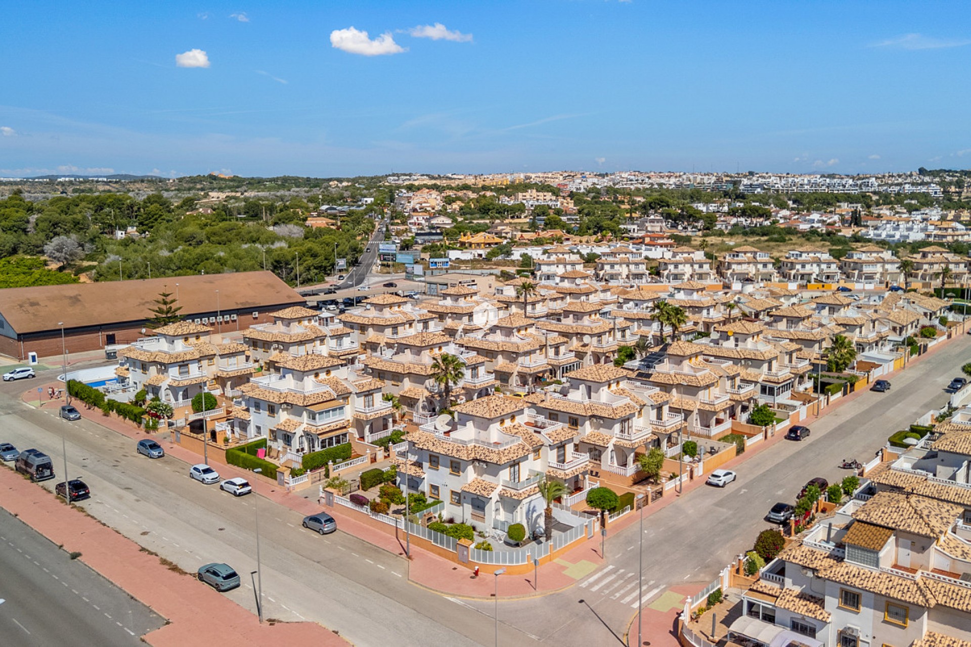 Z drugiej ręki - Szalet -
Cabo Roig - Costa Blanca