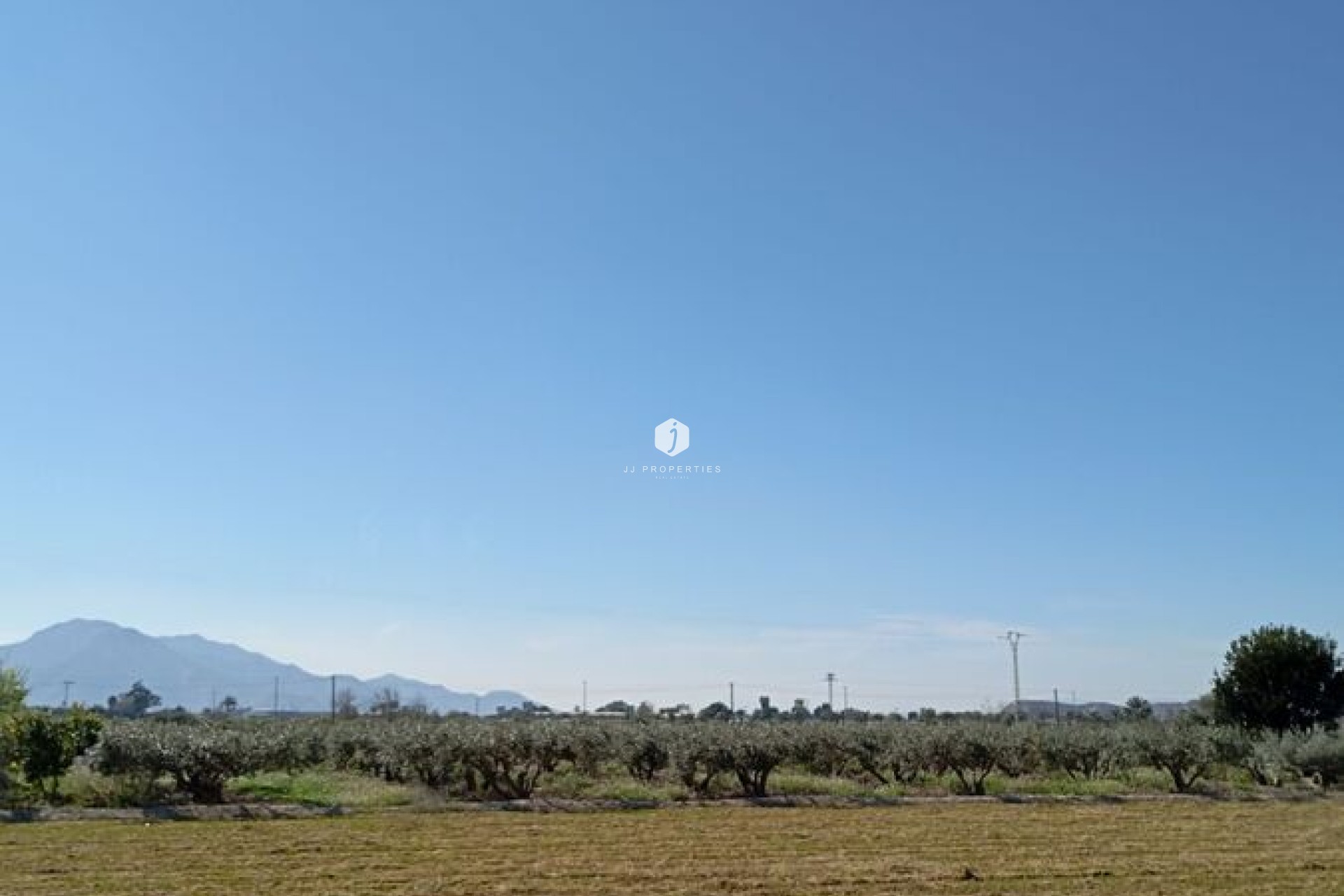 Z drugiej ręki - Szalet -
Catral - Costa Blanca