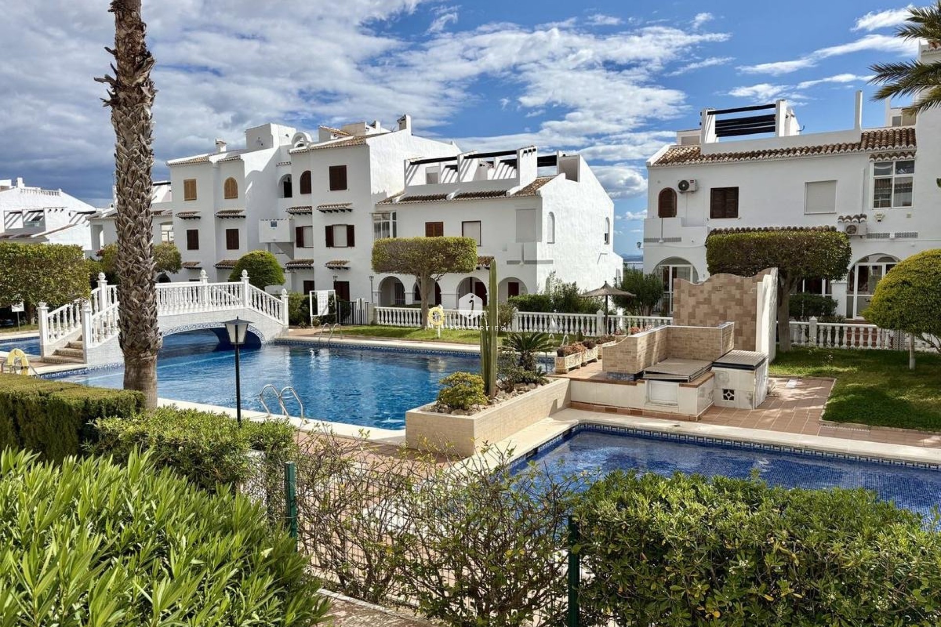 Z drugiej ręki - Szalet -
Ciudad Quesada - Costa Blanca