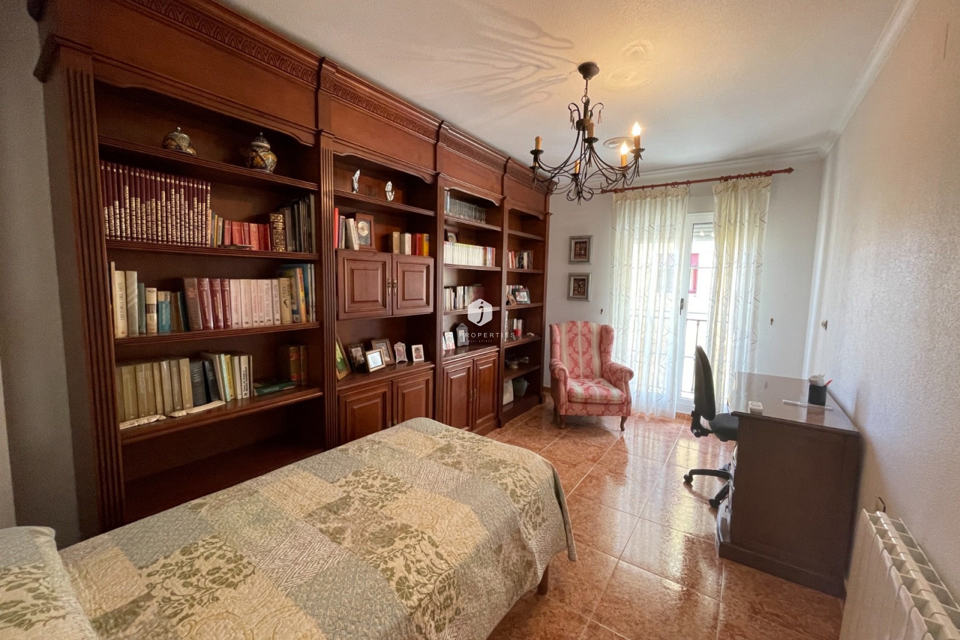 Z drugiej ręki - Szalet -
Formentera del Segura - Costa Blanca