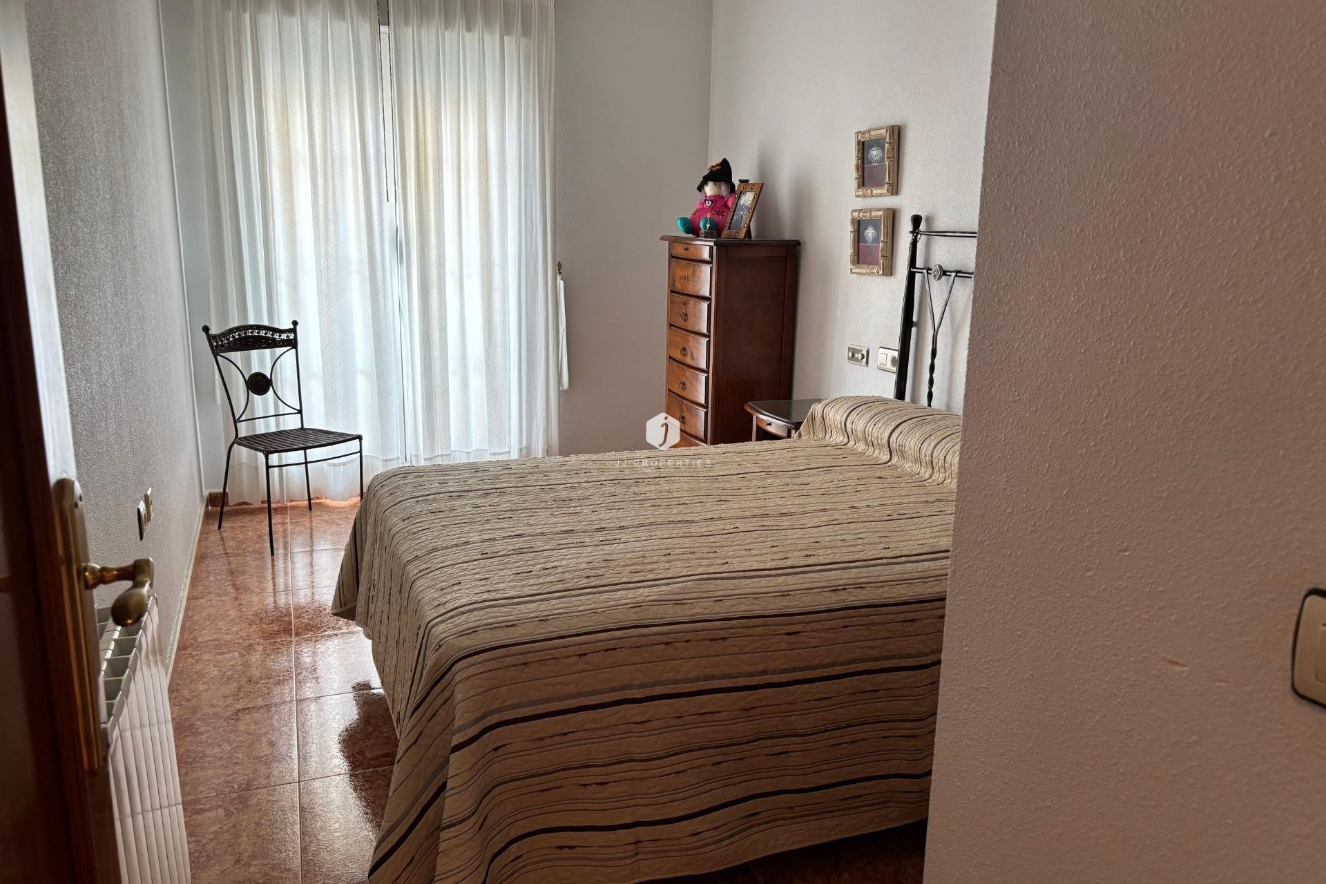 Z drugiej ręki - Szalet -
Formentera del Segura - Pueblo 5