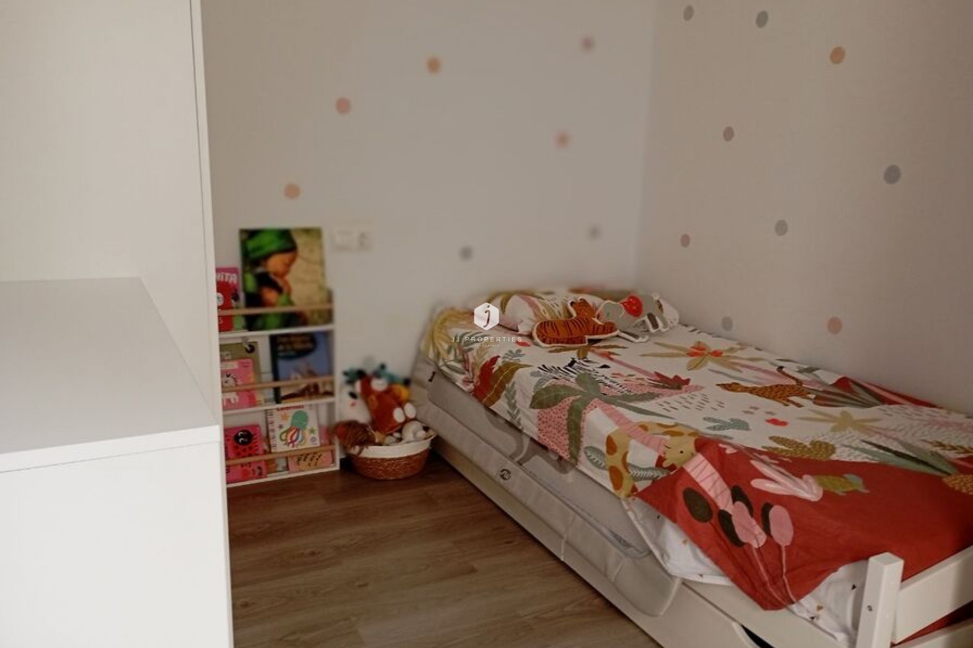 Z drugiej ręki - Szalet -
Guardamar del Segura - Costa Blanca