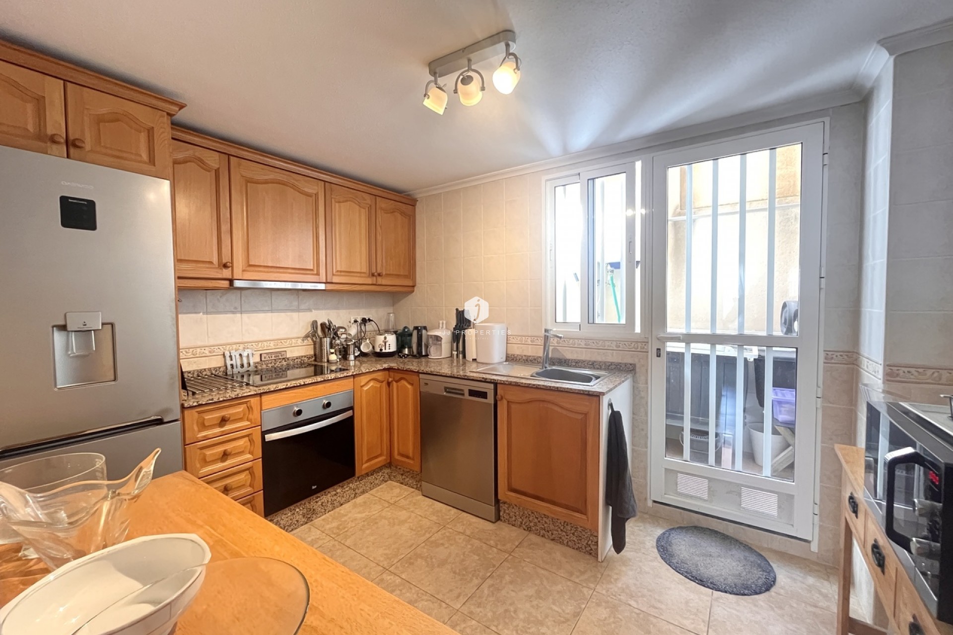 Z drugiej ręki - Szalet -
La Mata - Costa Blanca