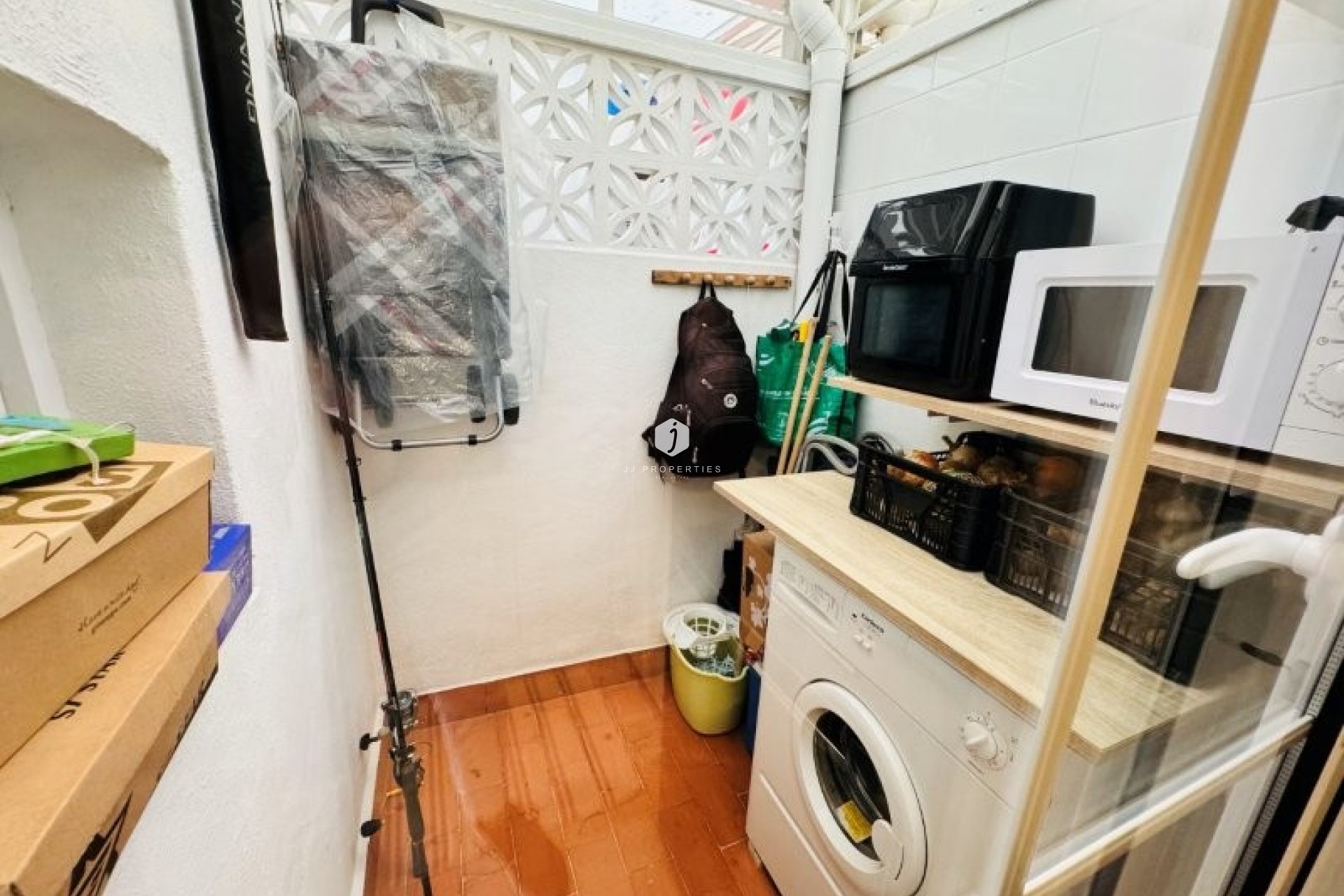 Z drugiej ręki - Szalet -
La Mata - Costa Blanca