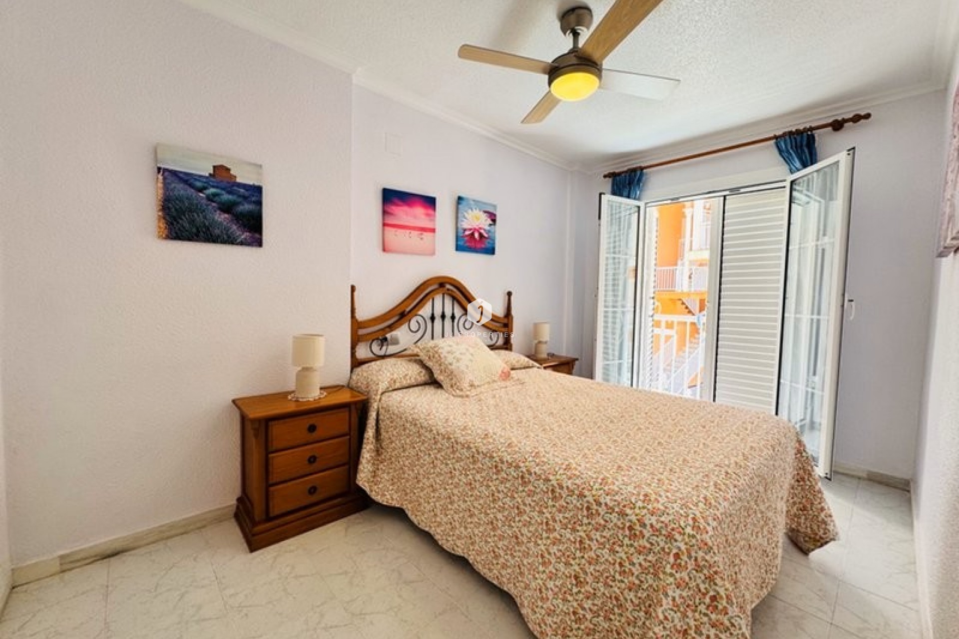 Z drugiej ręki - Szalet -
La Mata - Costa Blanca