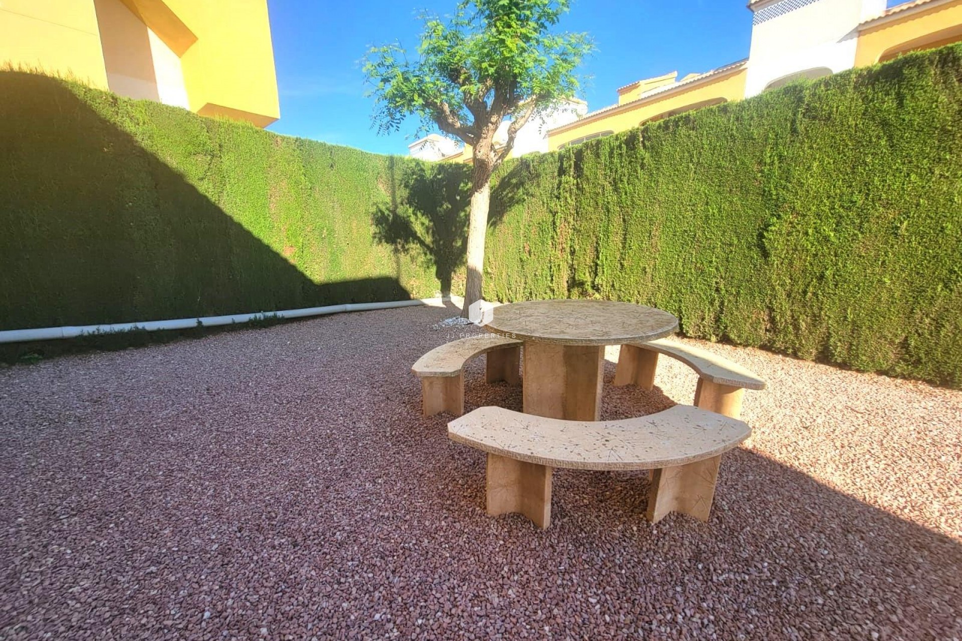 Z drugiej ręki - Szalet -
Los Montesinos - Los Montesinos - Urb. La Herrada