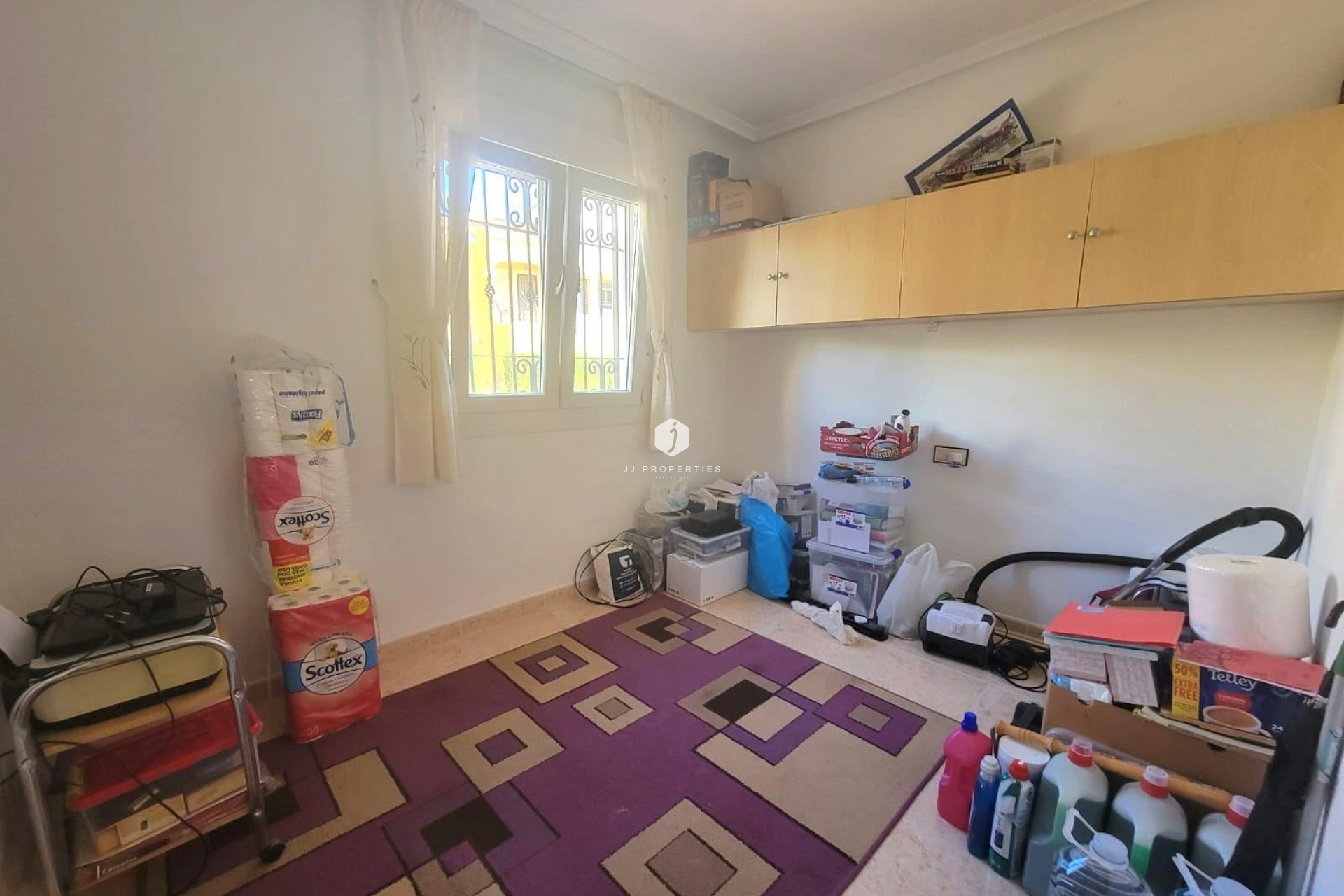 Z drugiej ręki - Szalet -
Los Montesinos - Los Montesinos - Urb. La Herrada