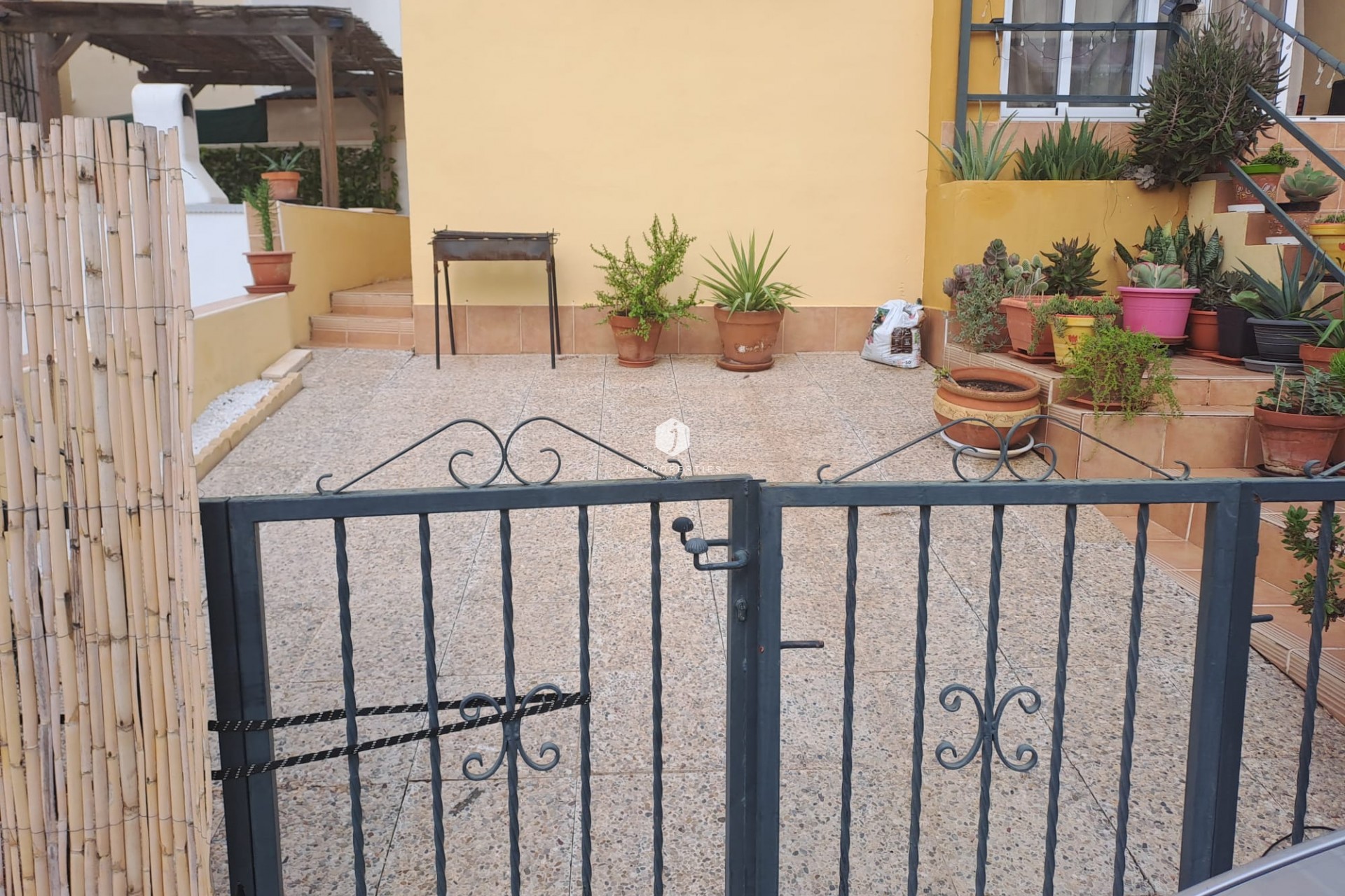 Z drugiej ręki - Szalet -
Orihuela Costa - Costa Blanca