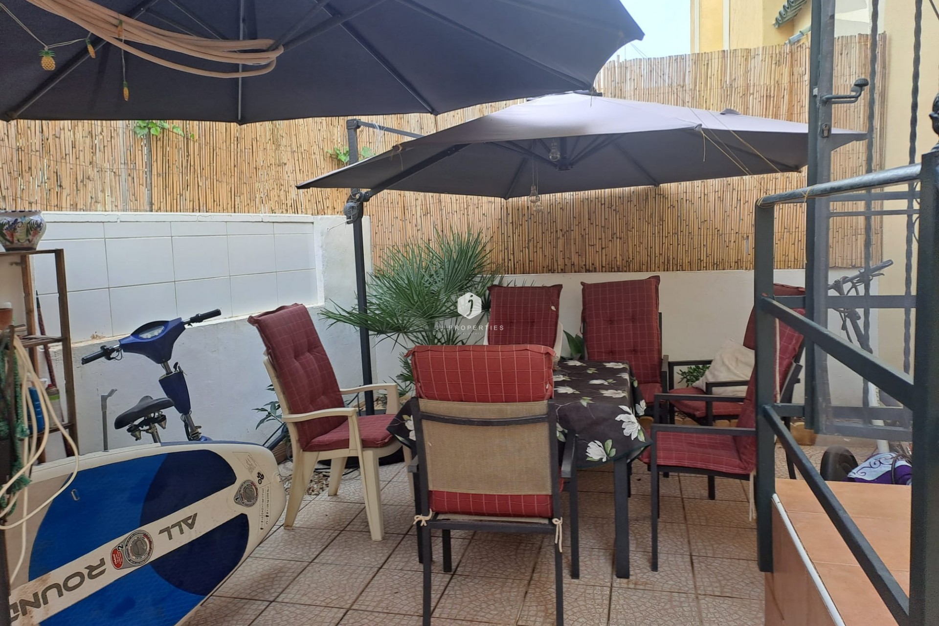 Z drugiej ręki - Szalet -
Orihuela Costa - Costa Blanca