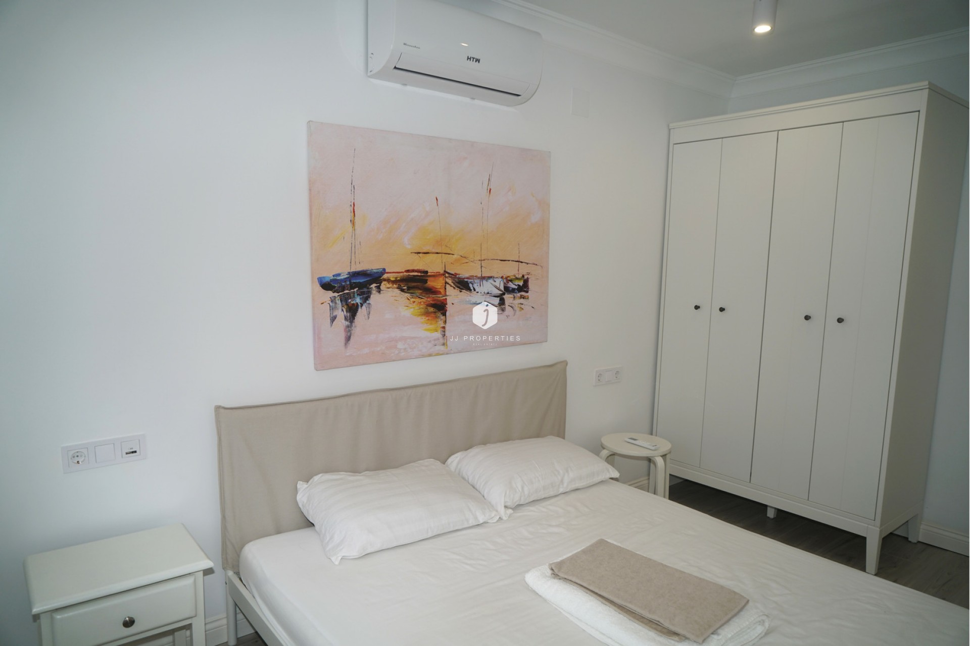 Z drugiej ręki - Szalet -
Orihuela Costa - Costa Blanca