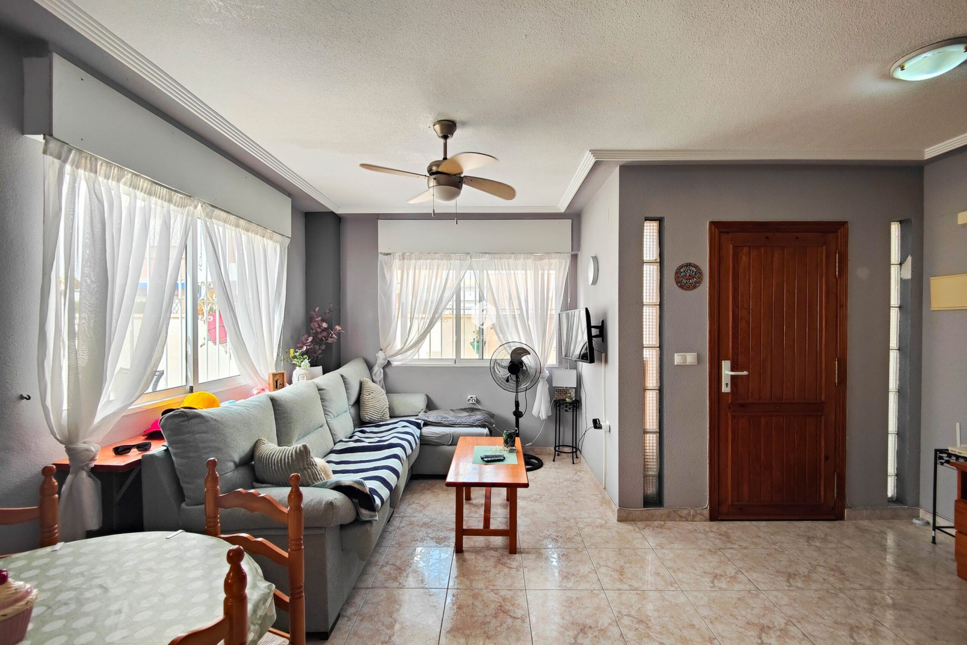 Z drugiej ręki - Szalet -
Orihuela Costa - Costa Blanca