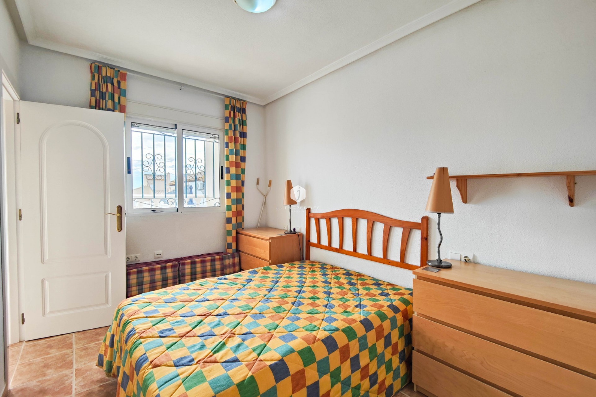 Z drugiej ręki - Szalet -
Orihuela Costa - Costa Blanca