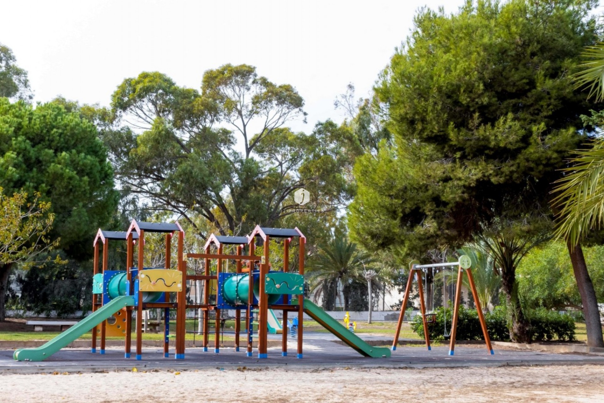 Z drugiej ręki - Szalet -
Orihuela Costa - Costa Blanca