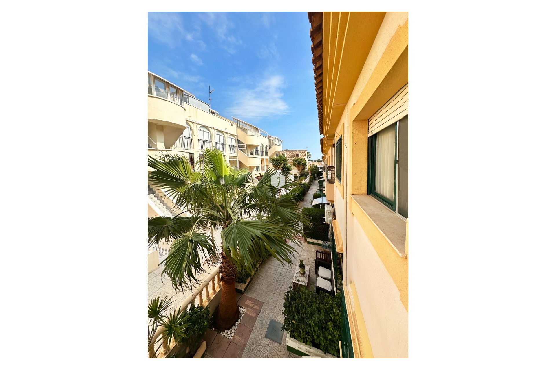 Z drugiej ręki - Szalet -
Orihuela Costa - Costa Blanca