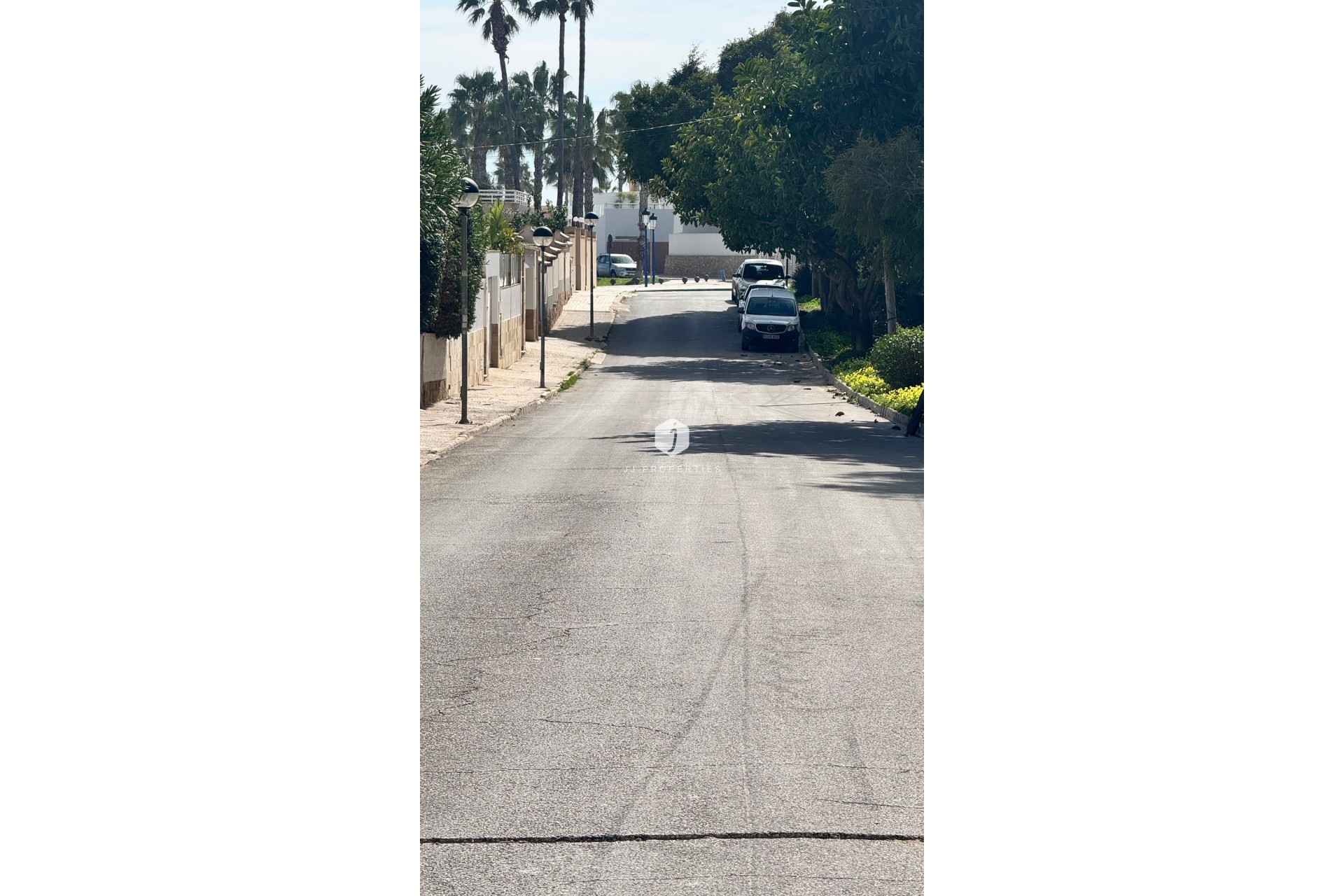 Z drugiej ręki - Szalet -
Orihuela Costa - Costa Blanca