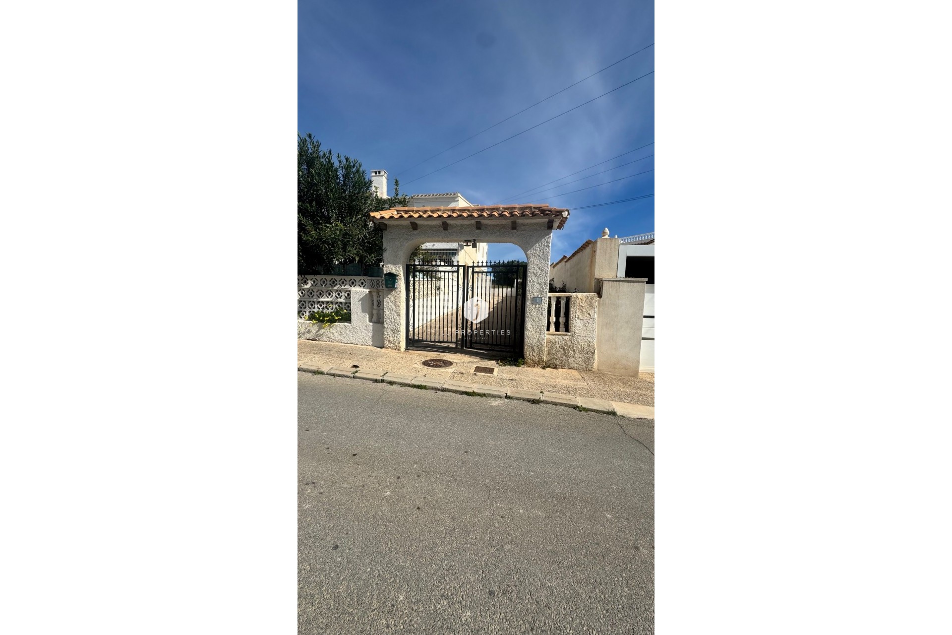 Z drugiej ręki - Szalet -
Orihuela Costa - Costa Blanca