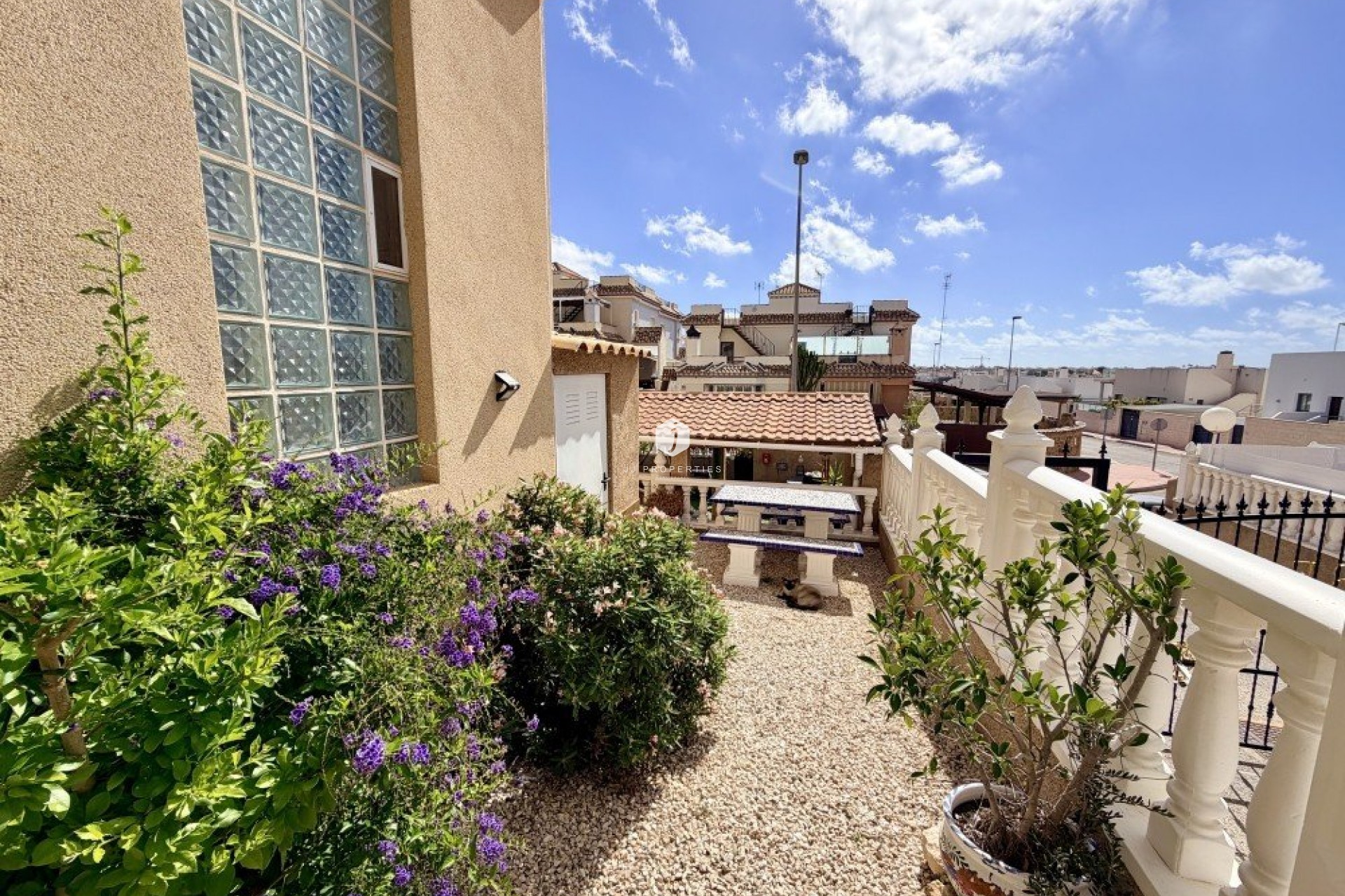 Z drugiej ręki - Szalet -
Orihuela Costa - Costa Blanca